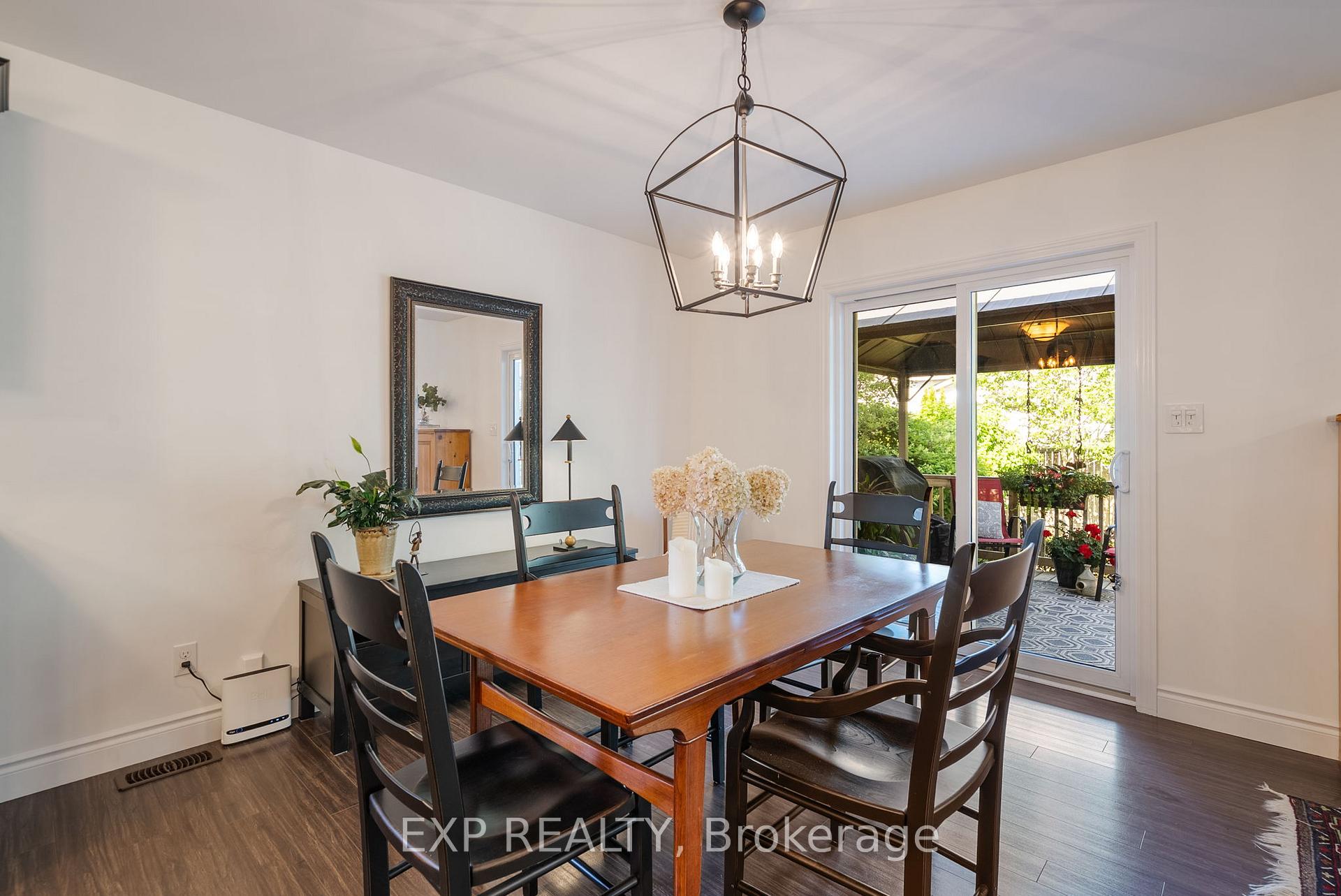 Photo 10 of 46 Nautical Lane, Brighton — HOMEH