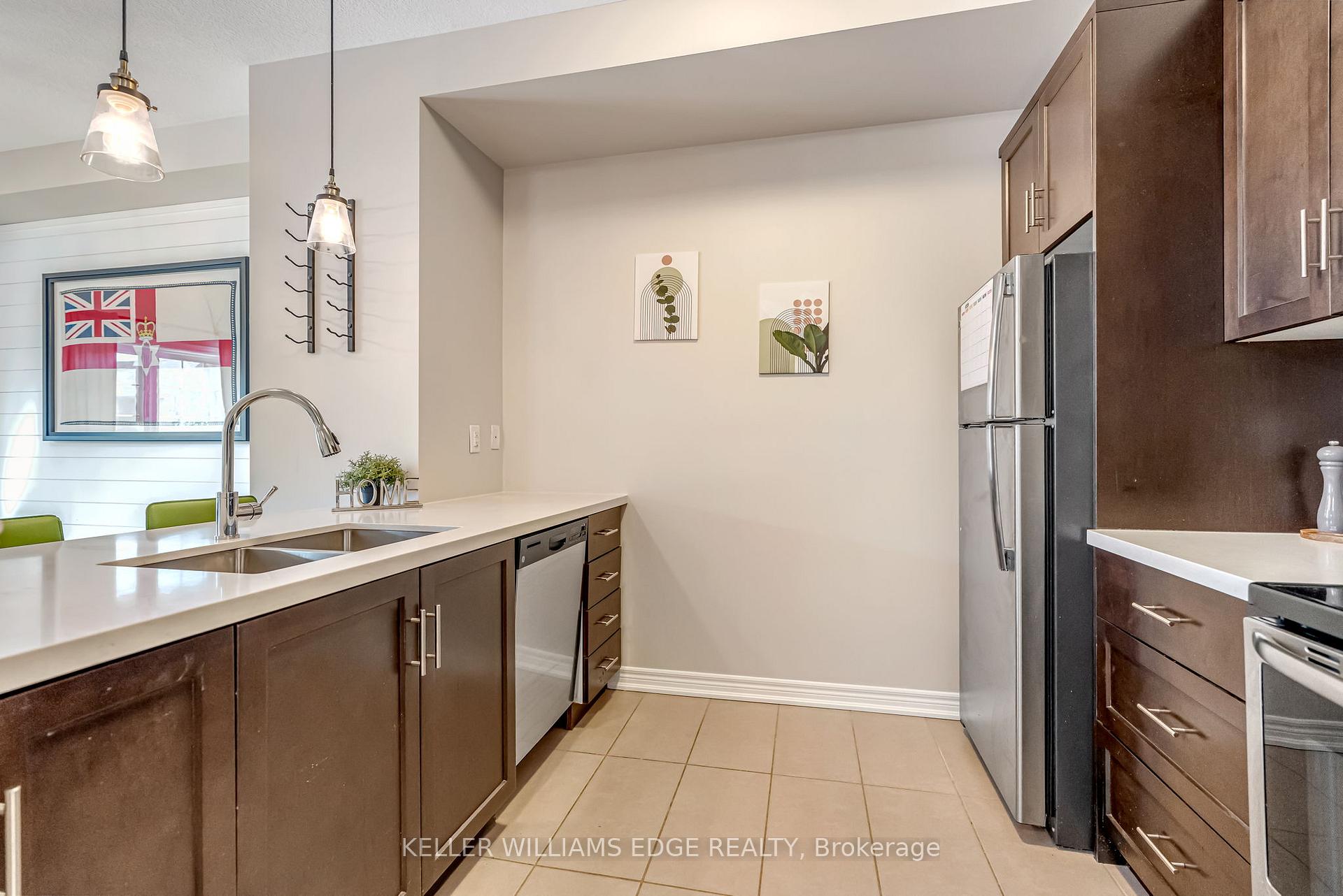 Photo 8 of Unit 27, 215 Dundas Street E, Hamilton, Waterdown — HOMEH