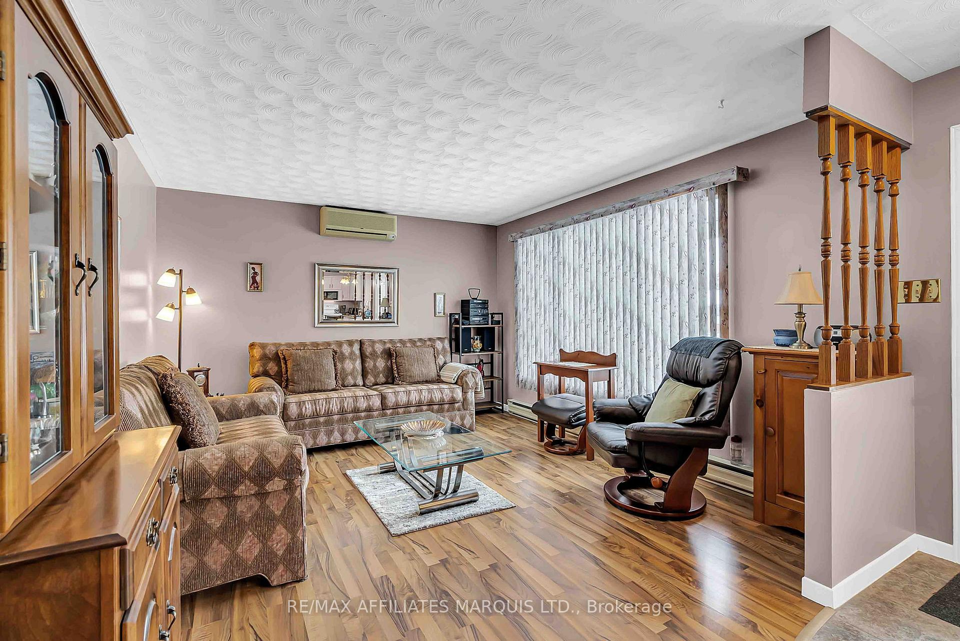 Photo 5 of 50 Valecrest Drive, Cornwall — HOMEH