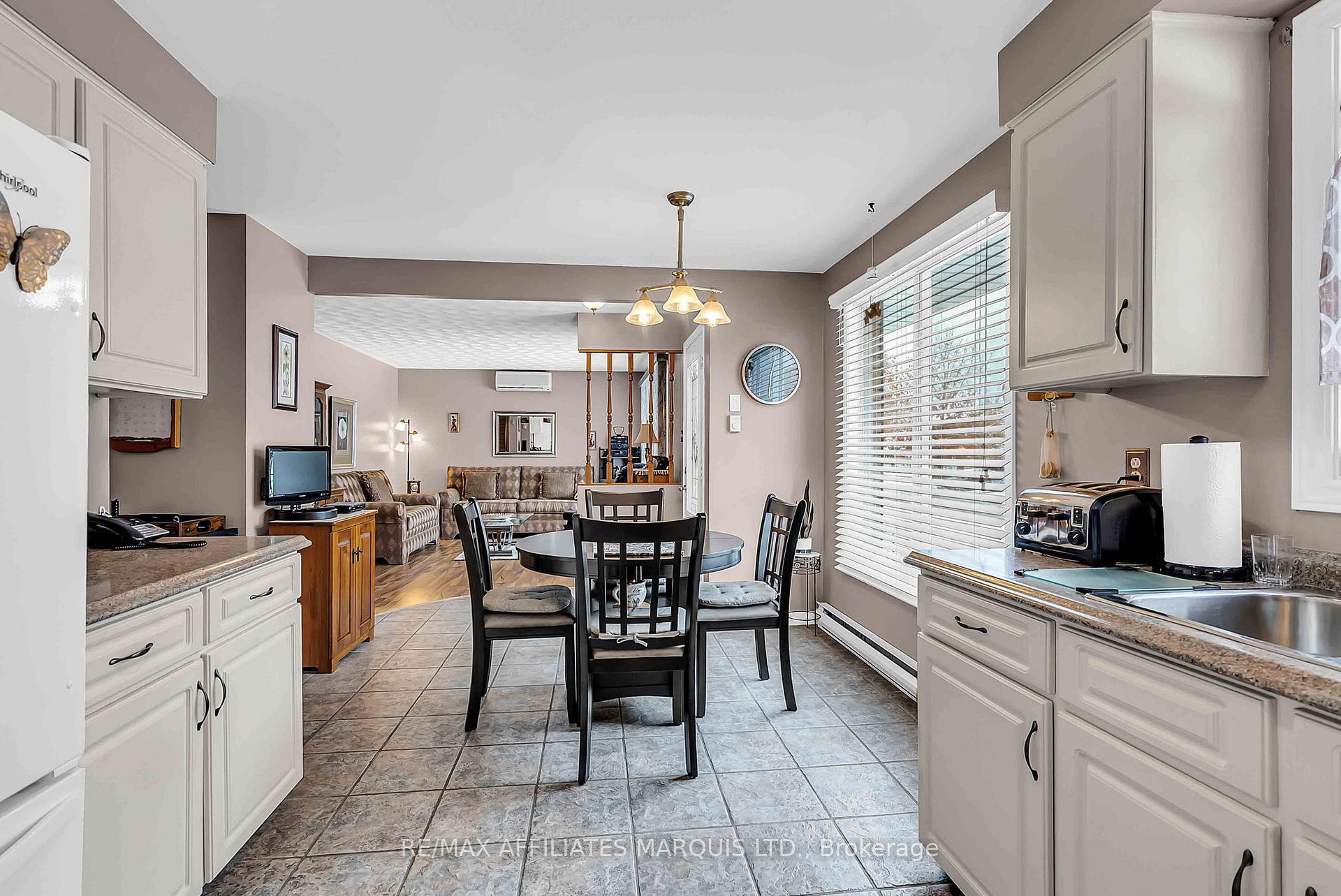 Photo 12 of 50 Valecrest Drive, Cornwall — HOMEH