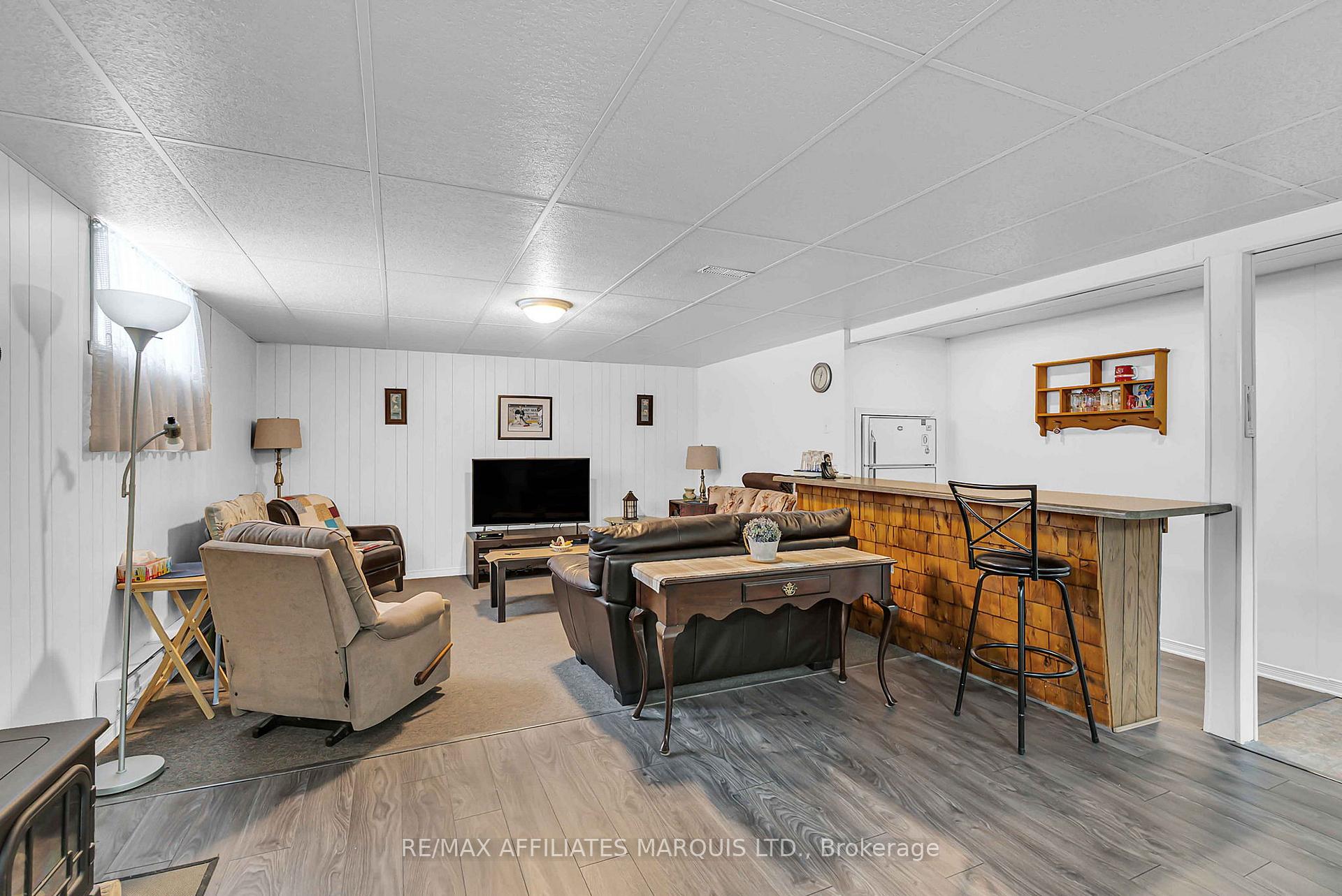 Photo 21 of 50 Valecrest Drive, Cornwall — HOMEH