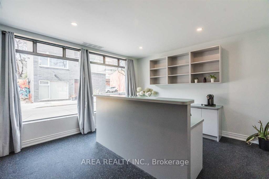 Photo 1 of Unit 5, 388 Queen Street E, Toronto, Regent Park — HOMEH