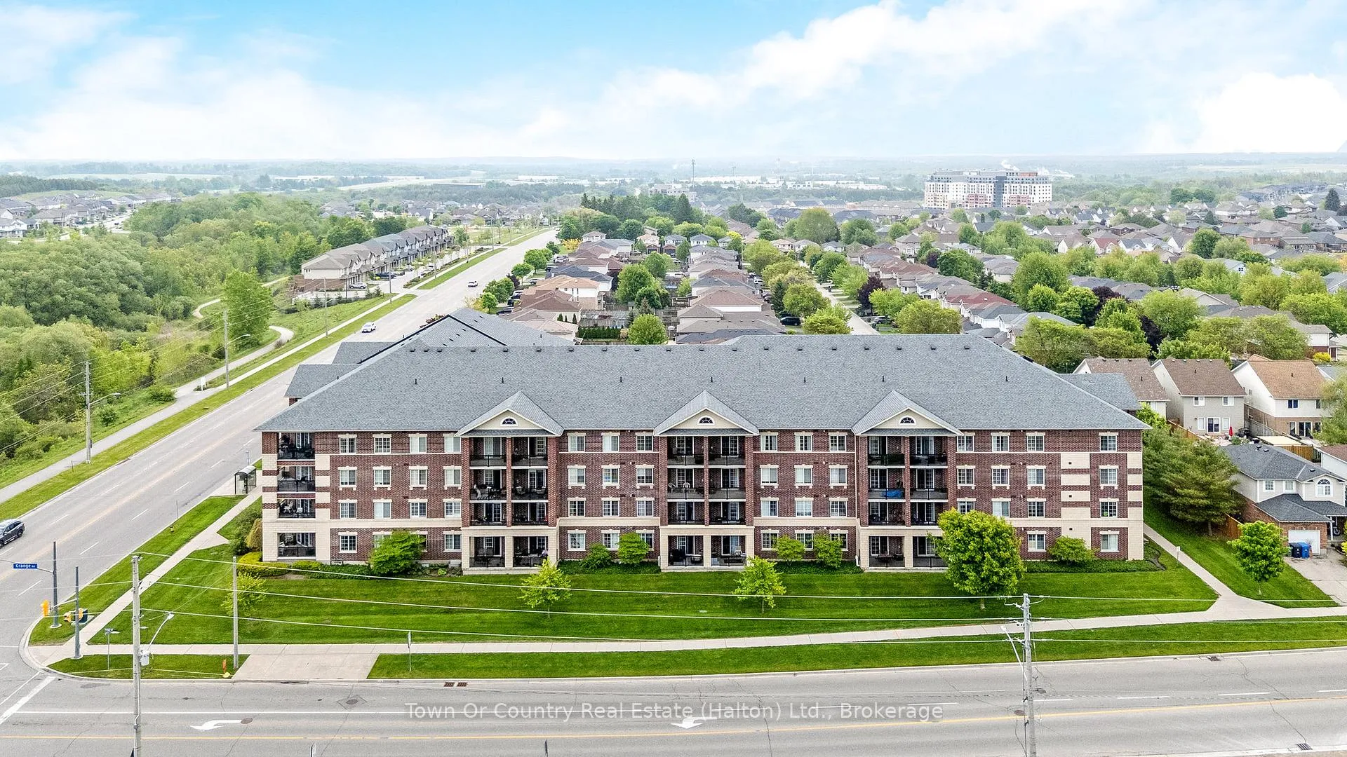 Photo 3 of Unit 311, 308 Watson Parkway N, Guelph, Grange Road — HOMEH