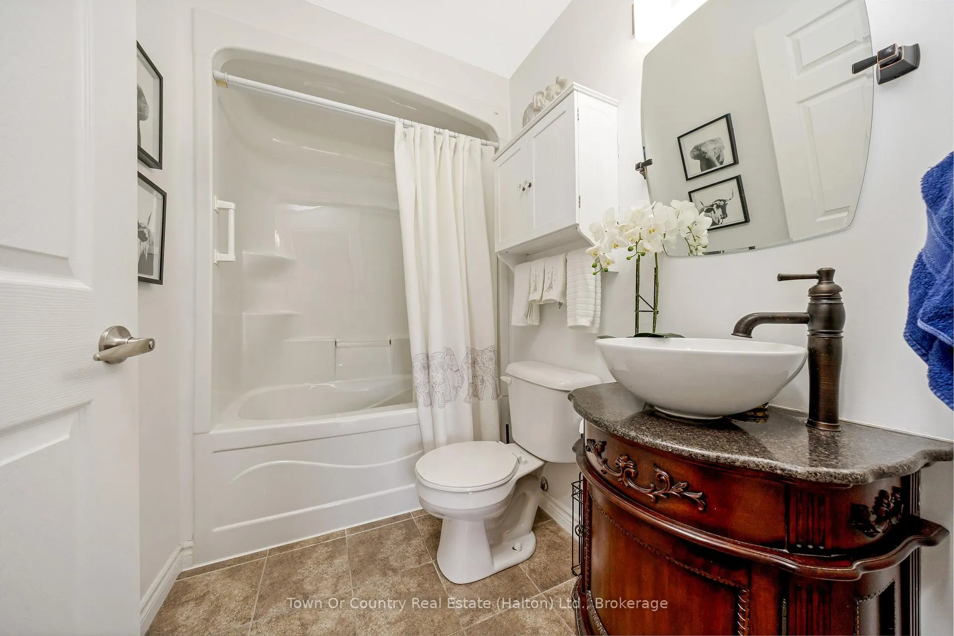 Photo 15 of Unit 311, 308 Watson Parkway N, Guelph, Grange Road — HOMEH