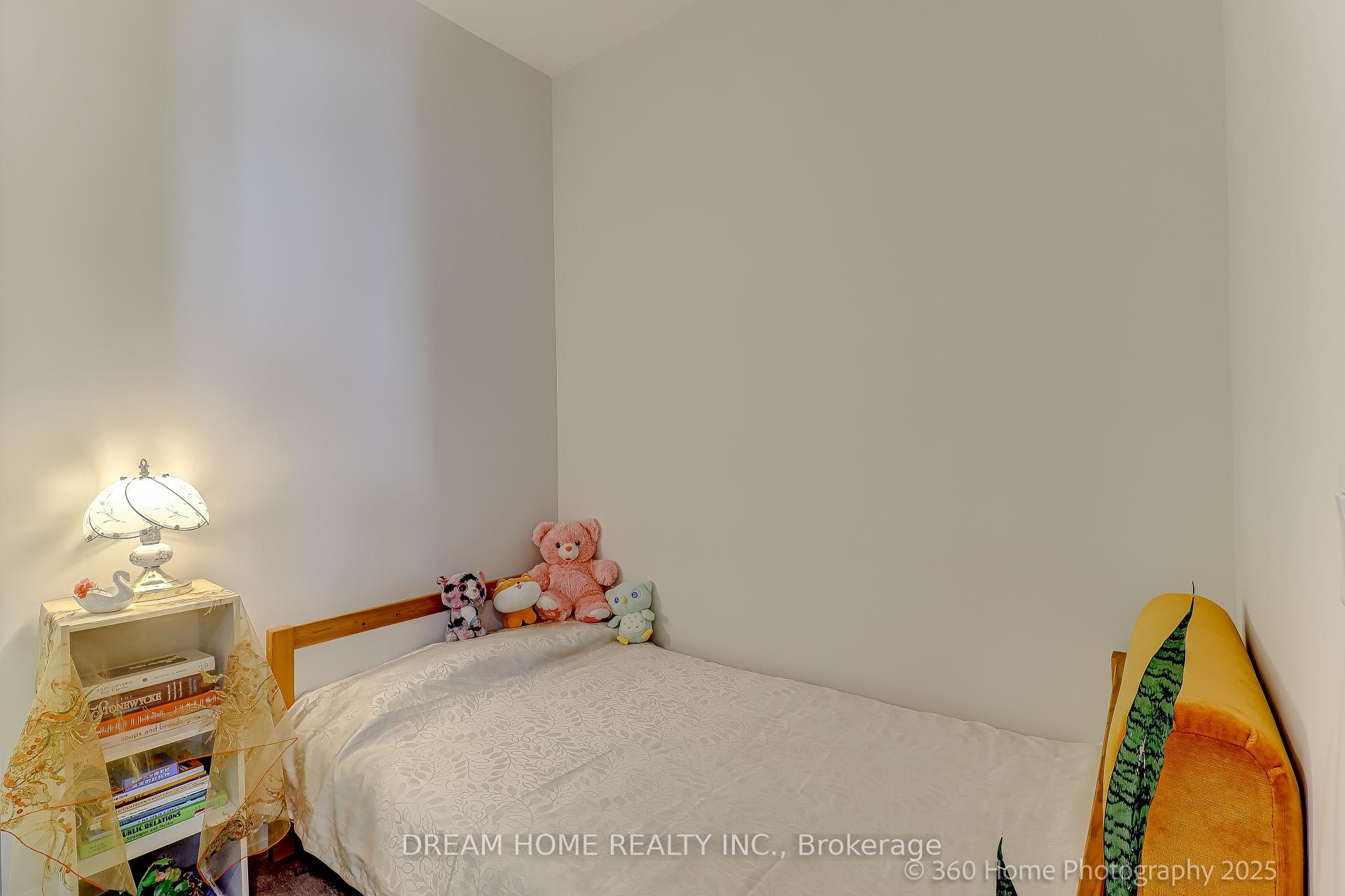 Photo 33 of Unit 1711, 12 Gandhi Lane, Markham, Commerce Valley — HOMEH