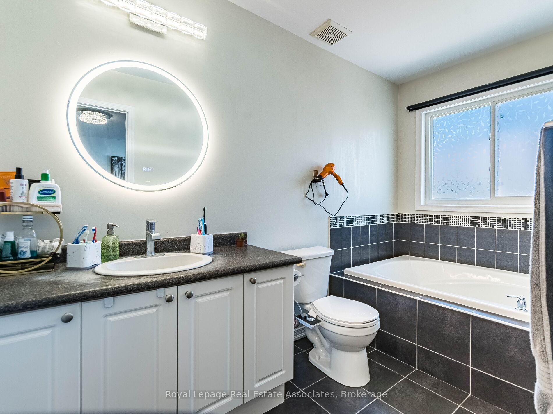 Photo 25 of Unit 119, 110 Highland Road E, Kitchener, Victoria Park — HOMEH