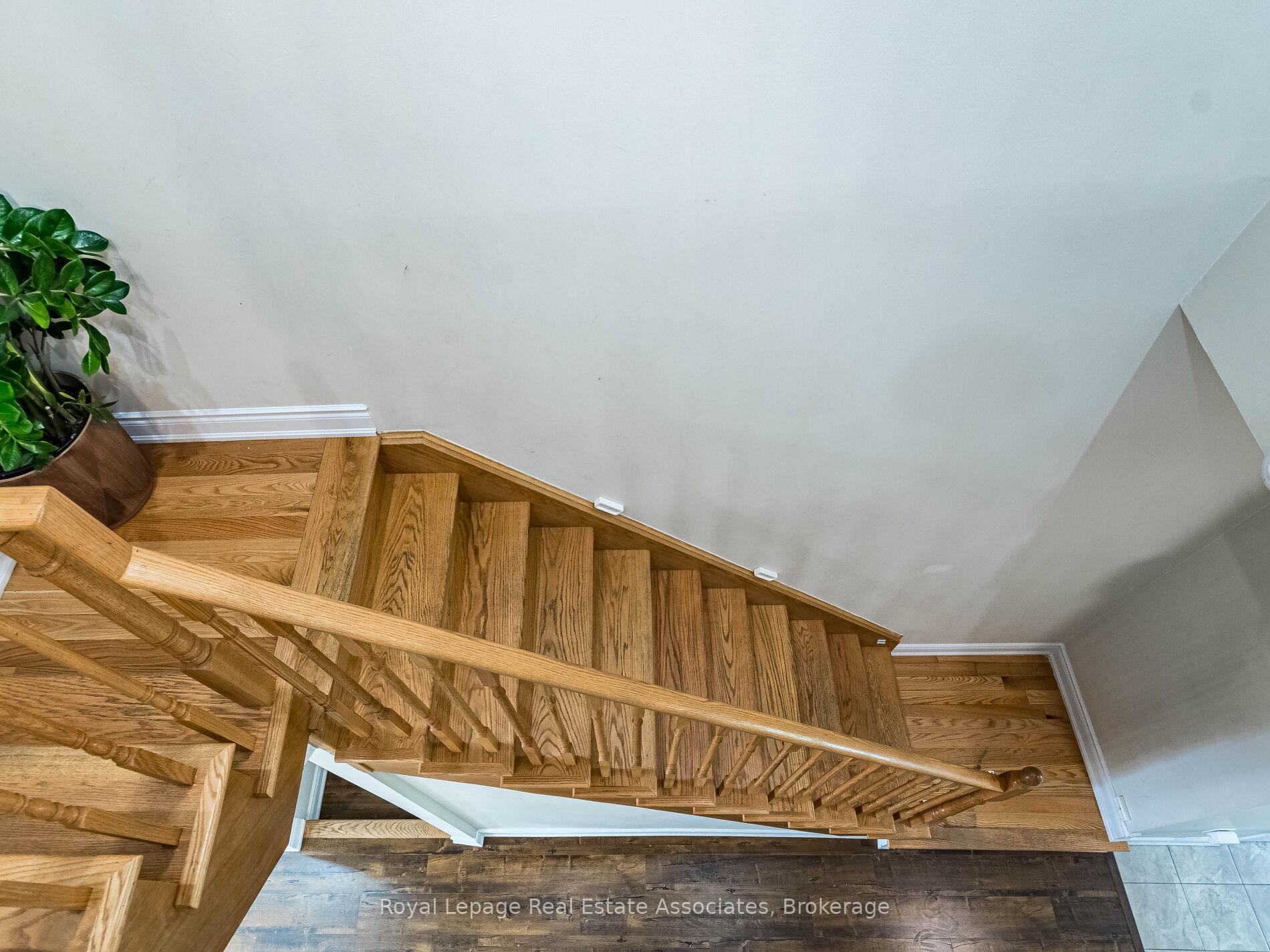 Photo 38 of Unit 119, 110 Highland Road E, Kitchener, Victoria Park — HOMEH