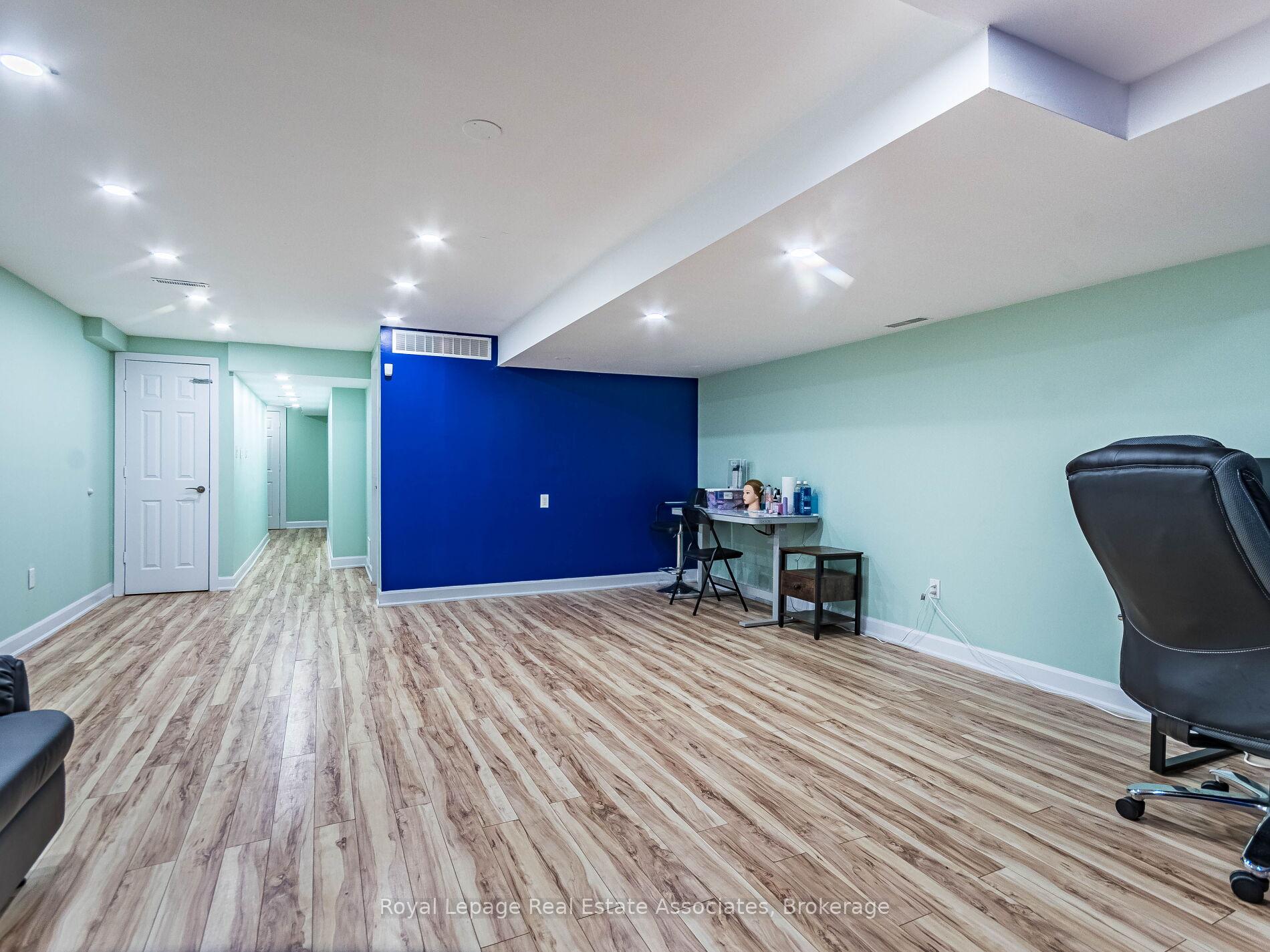 Photo 45 of Unit 119, 110 Highland Road E, Kitchener, Victoria Park — HOMEH