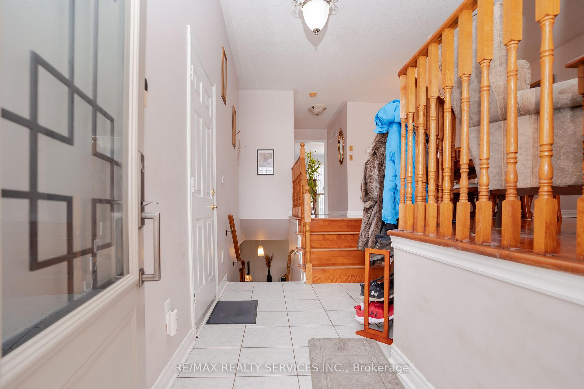Photo 30 of 195 Van Scott Drive, Brampton, Northwest Sandalwood Parkway — HOMEH