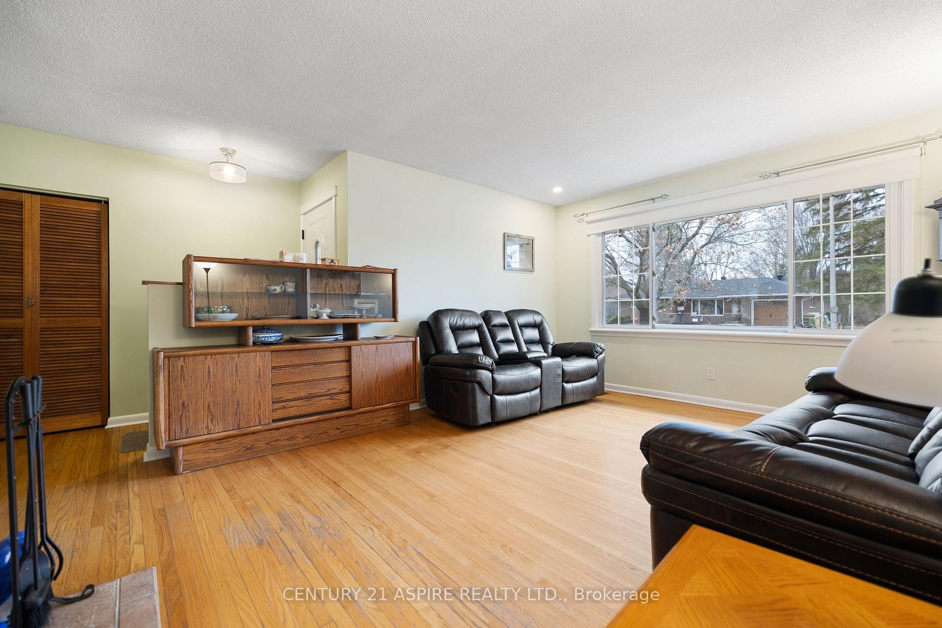 Photo 9 of 47 Highland Crescent, Deep River — HOMEH