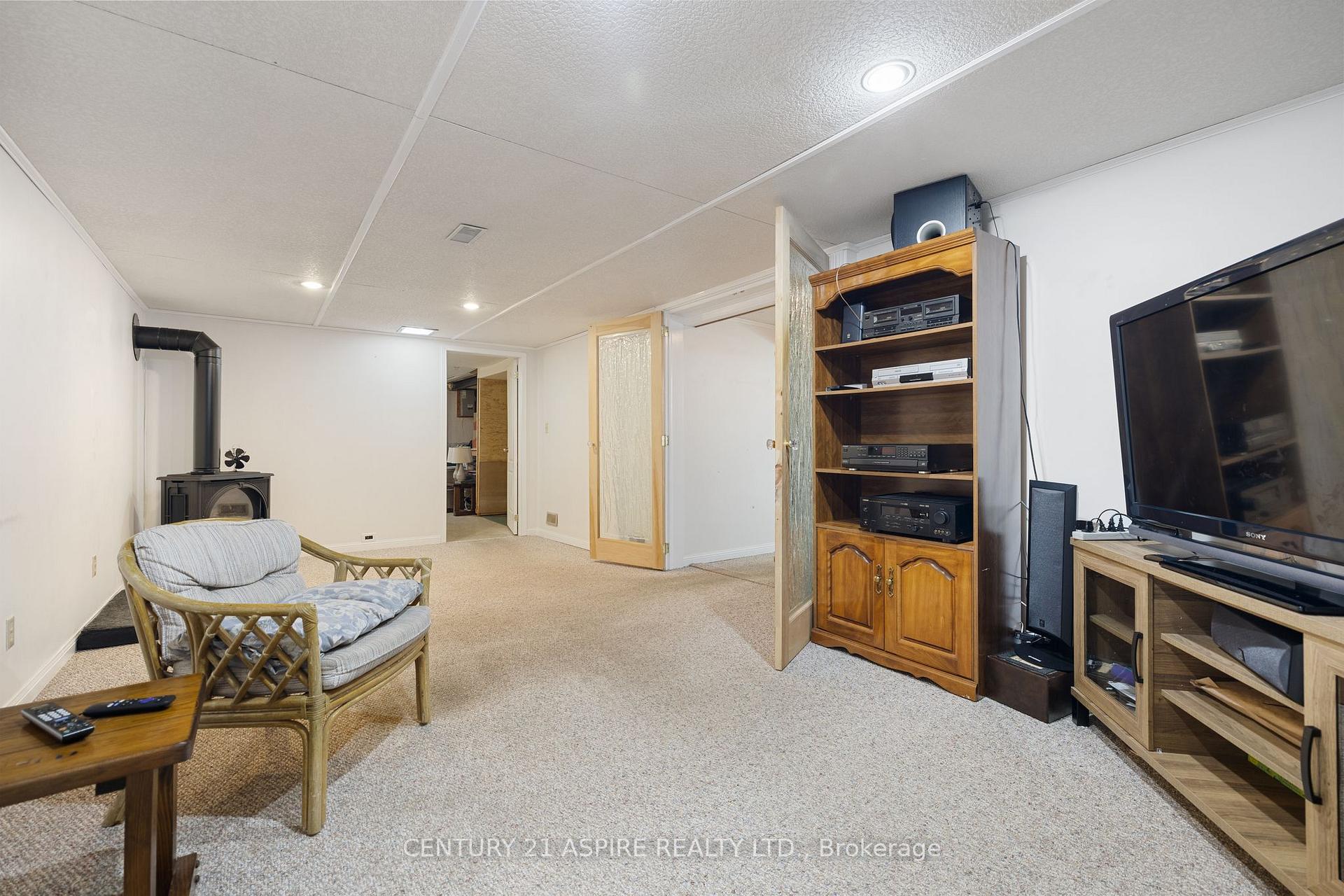 Photo 25 of 47 Highland Crescent, Deep River — HOMEH