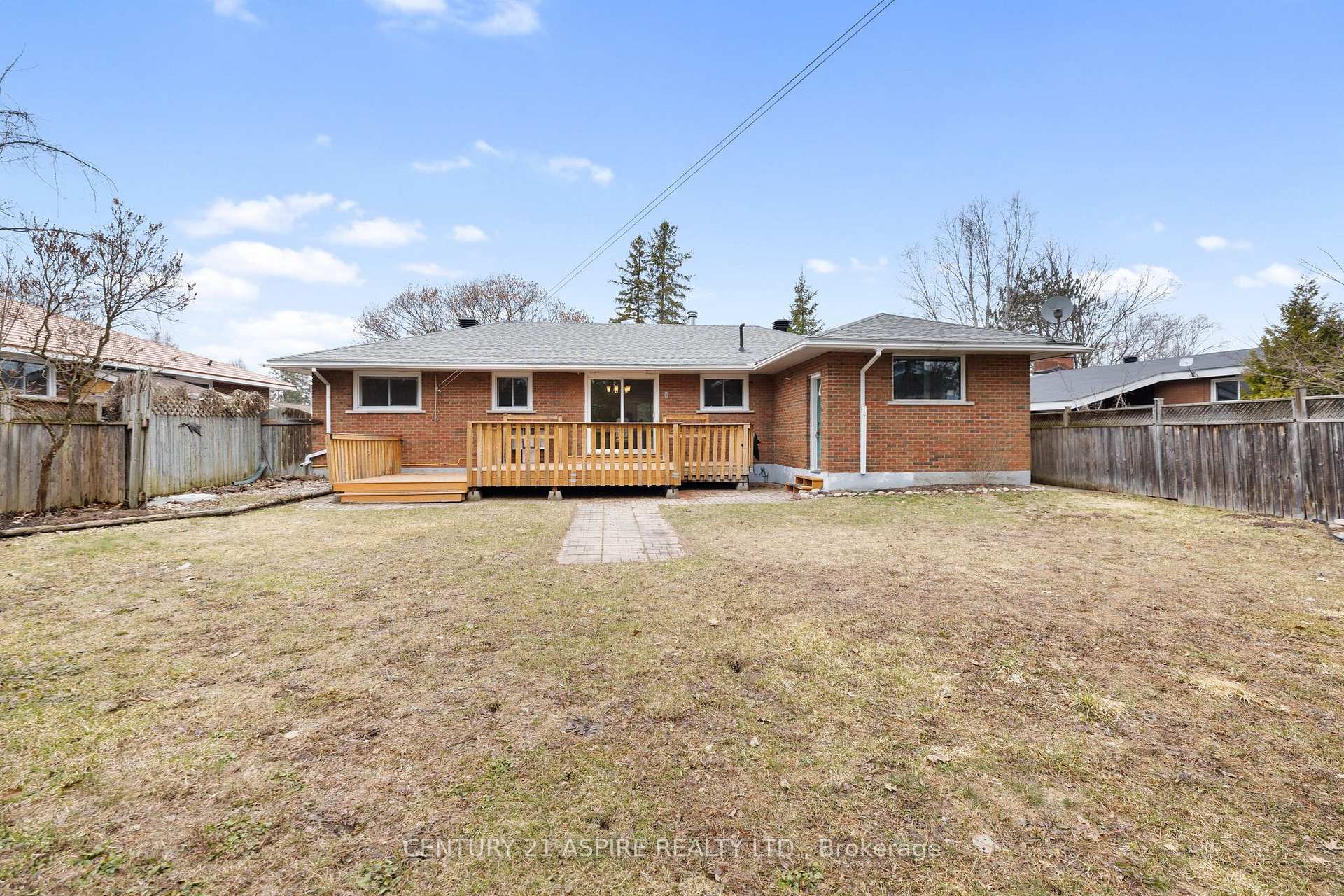 Photo 35 of 47 Highland Crescent, Deep River — HOMEH
