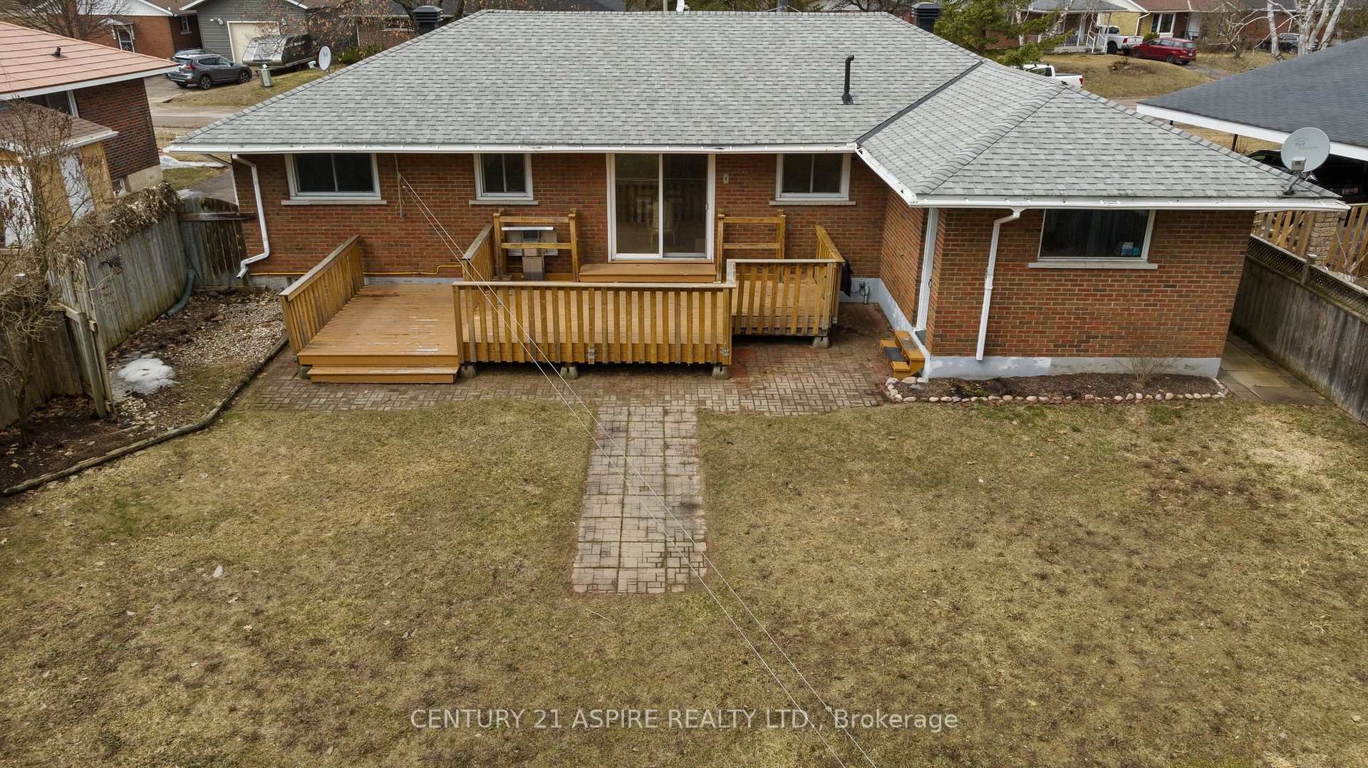 Photo 38 of 47 Highland Crescent, Deep River — HOMEH