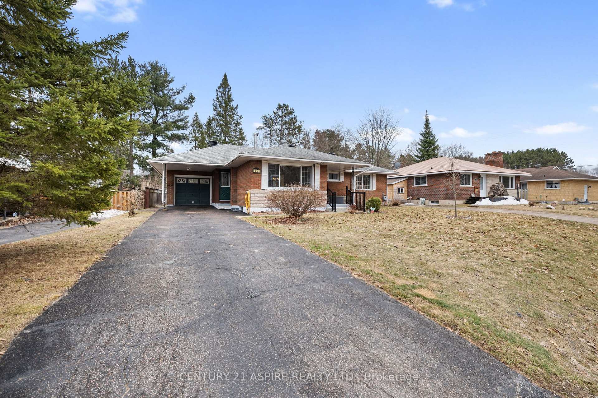 Photo 40 of 47 Highland Crescent, Deep River — HOMEH
