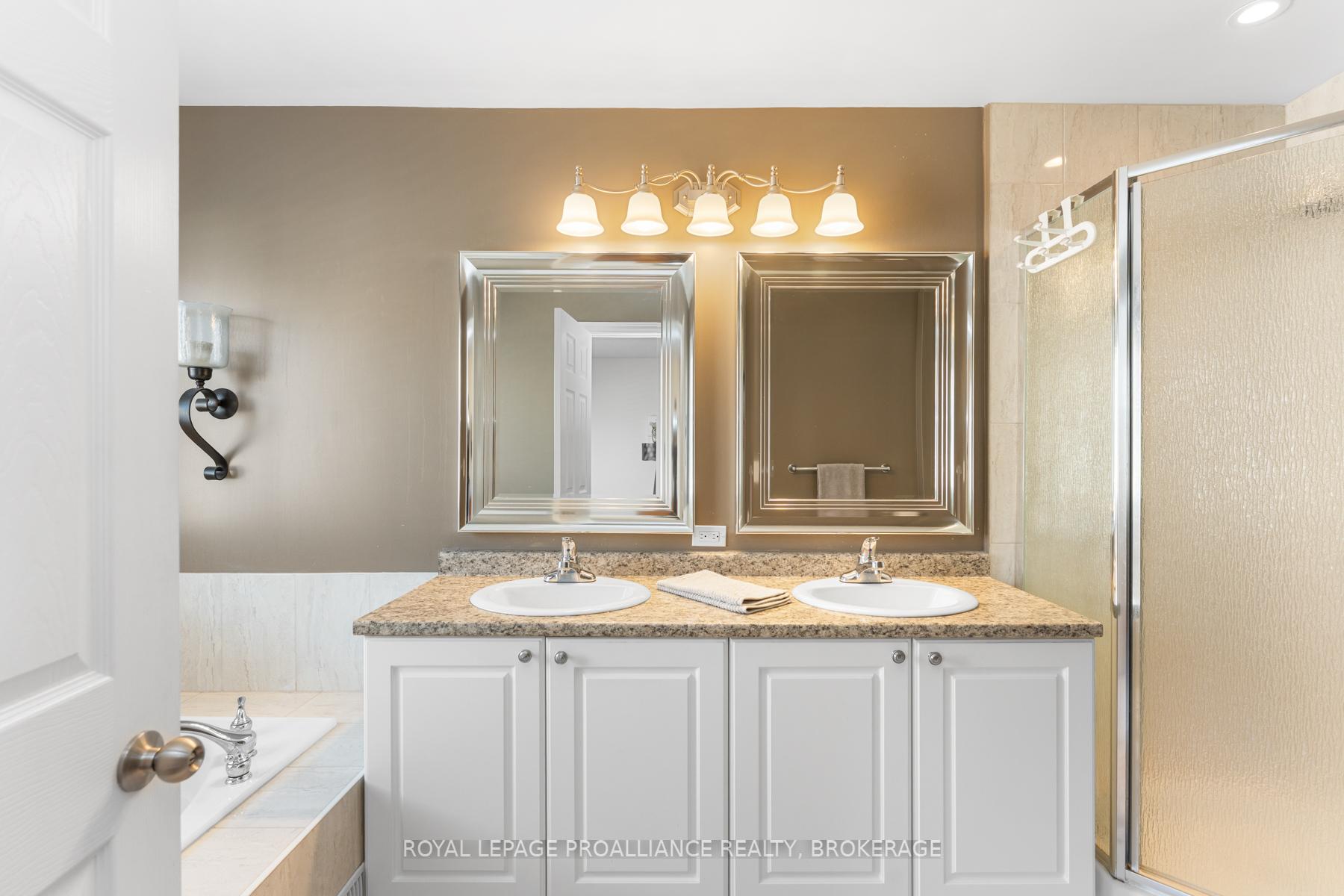 Photo 22 of 880 Ascot Lane, Kingston, Rideau — HOMEH