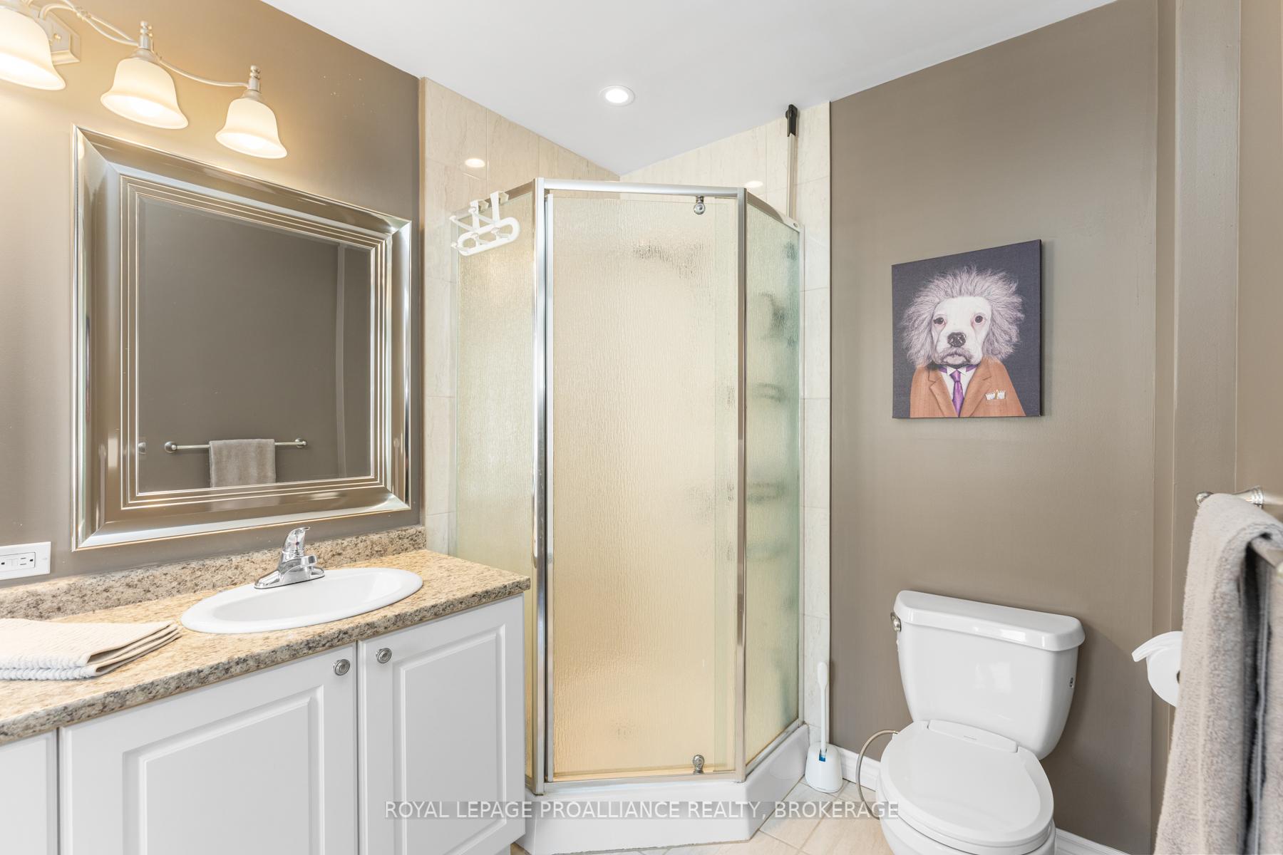 Photo 23 of 880 Ascot Lane, Kingston, Rideau — HOMEH