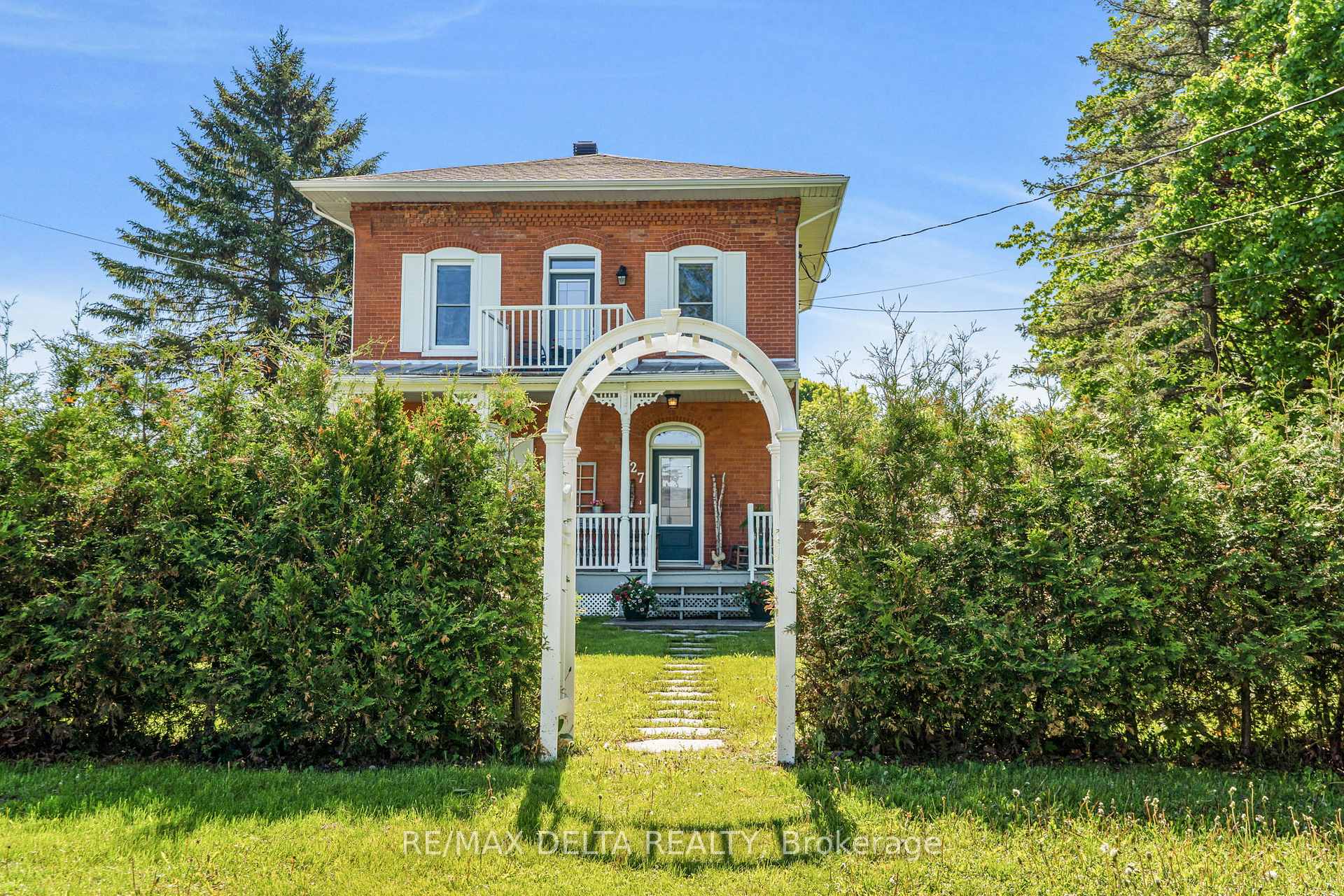 Photo 4 of 127 High Street, Champlain, Vankleek Hill — HOMEH