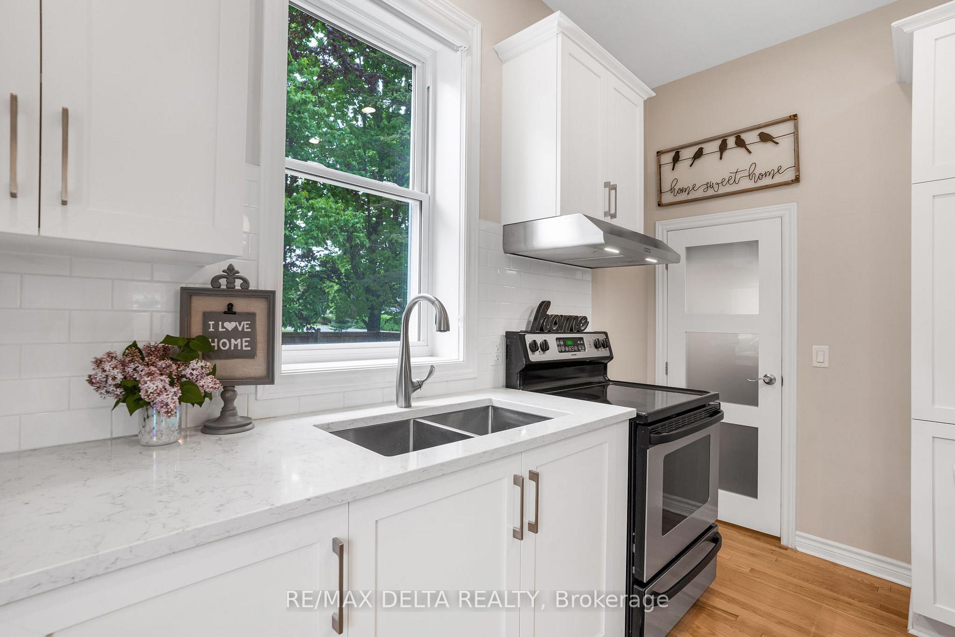 Photo 24 of 127 High Street, Champlain, Vankleek Hill — HOMEH