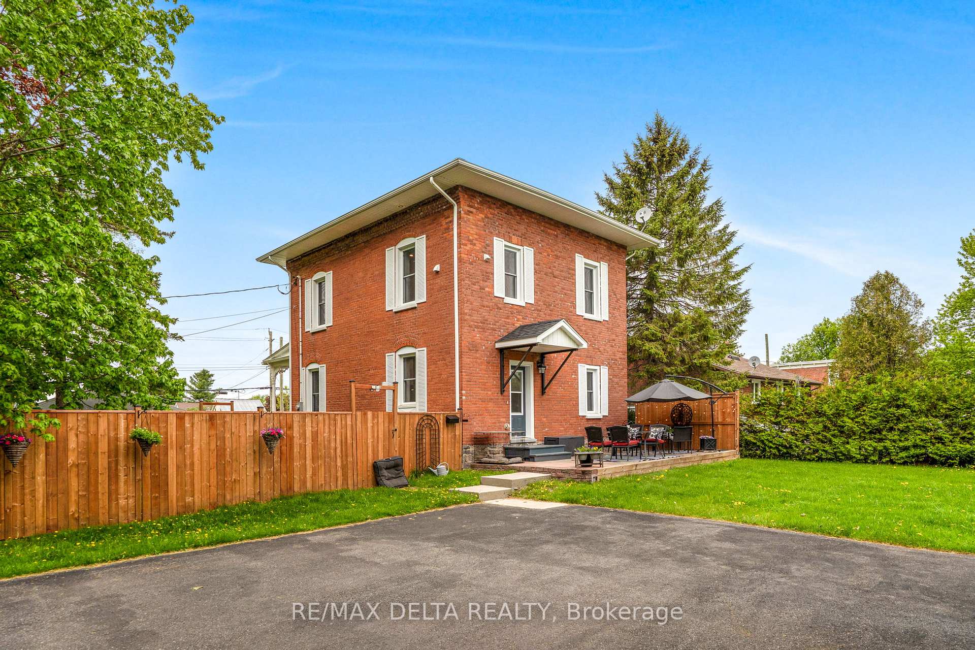 Photo 33 of 127 High Street, Champlain, Vankleek Hill — HOMEH