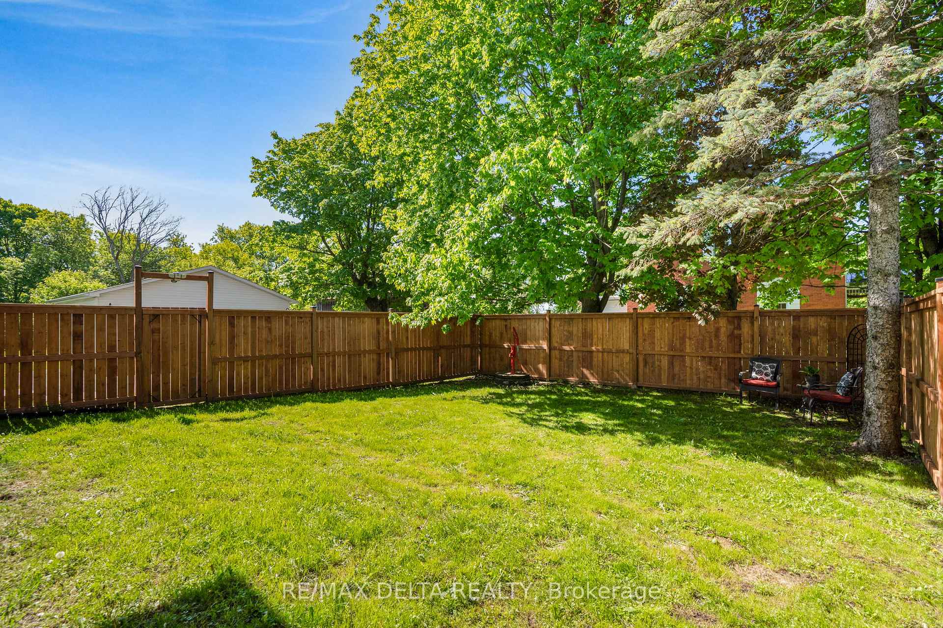Photo 35 of 127 High Street, Champlain, Vankleek Hill — HOMEH