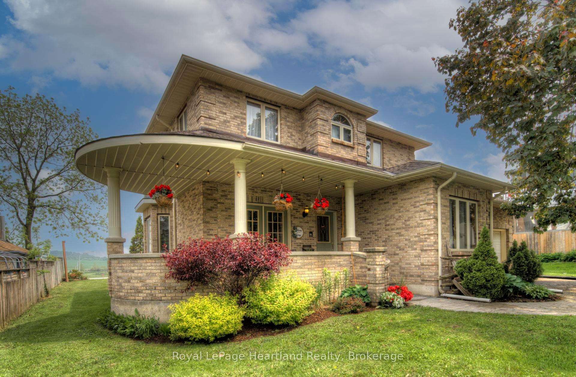Photo 2 of 303 Albert Street, Central Huron, Clinton — HOMEH