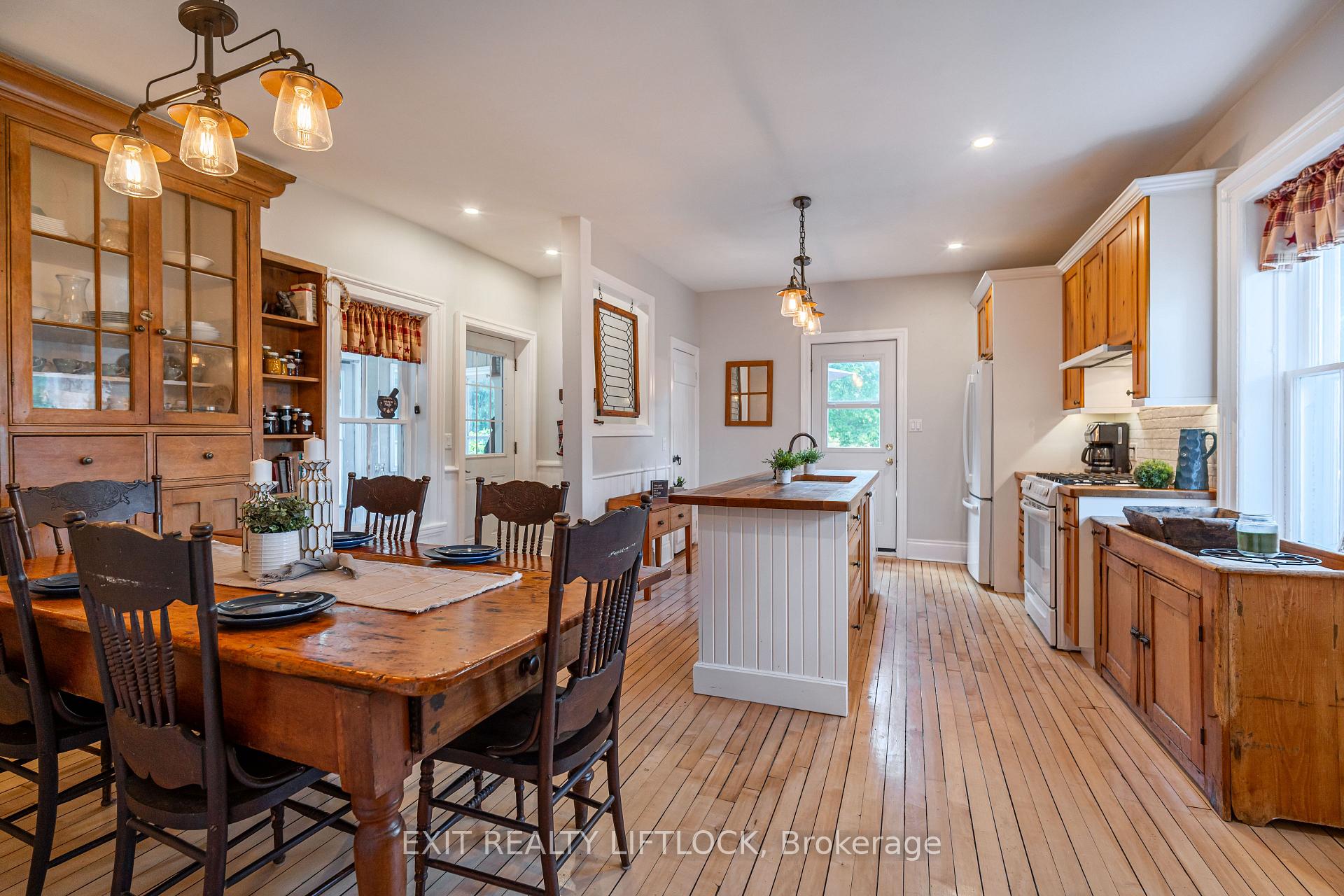 Photo 8 of 174 County Road 28, Cavan Monaghan, Cavan Twp — HOMEH