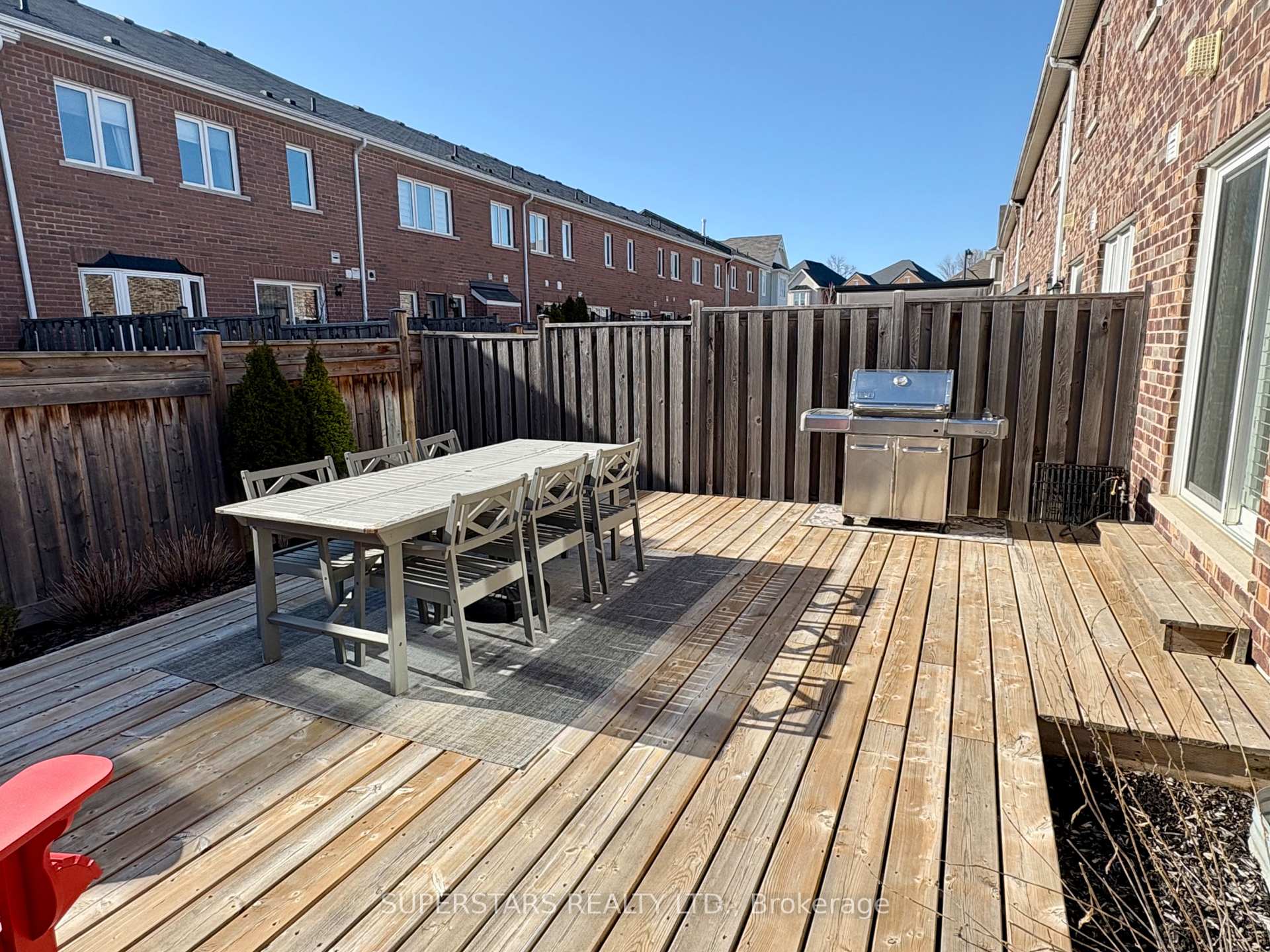 Photo 28 of 109 Hutt Crescent, Aurora, Rural Aurora — HOMEH