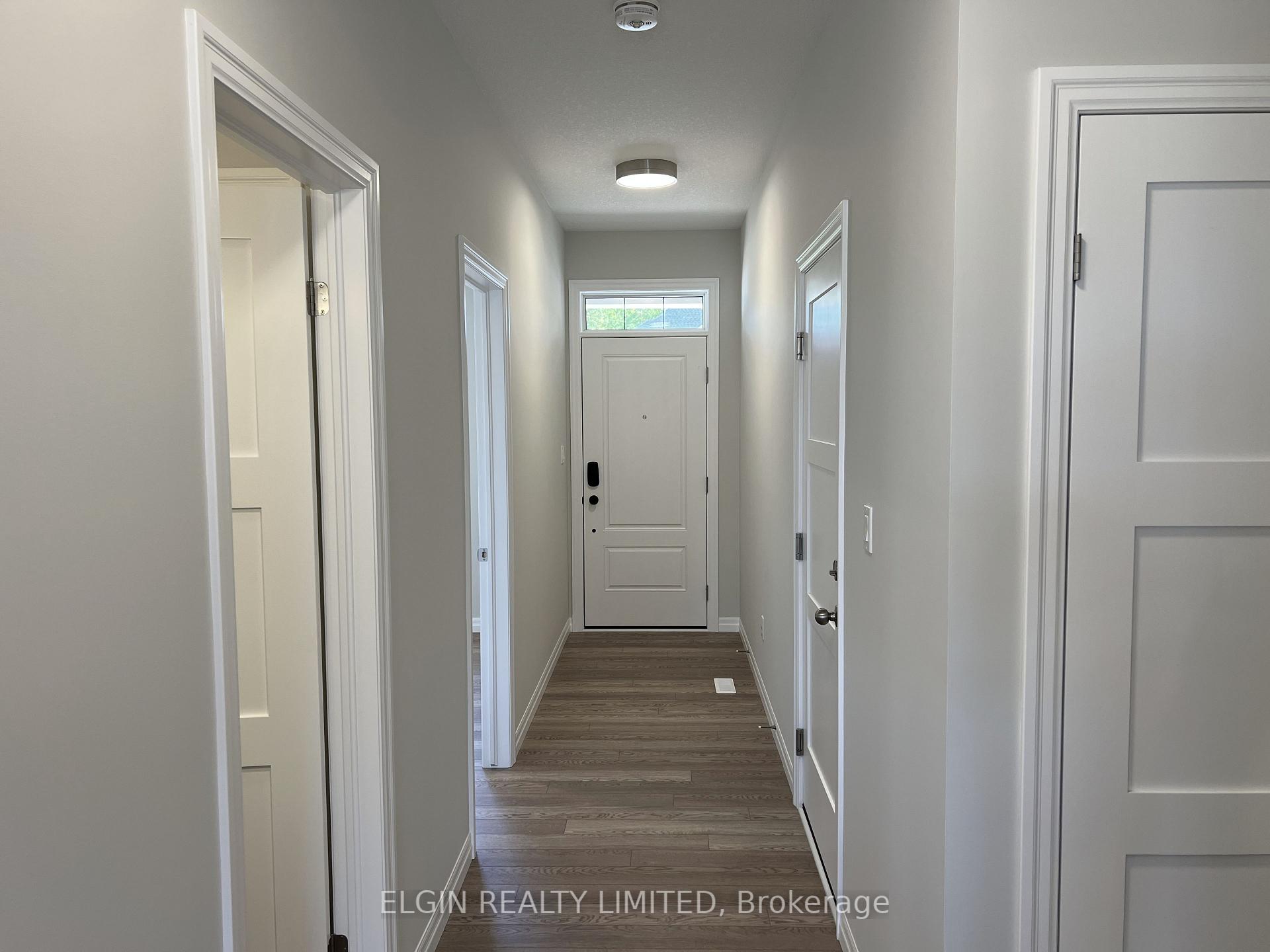 Photo 3 of 1 Columbus Court, Central Elgin, Rural Central Elgin — HOMEH