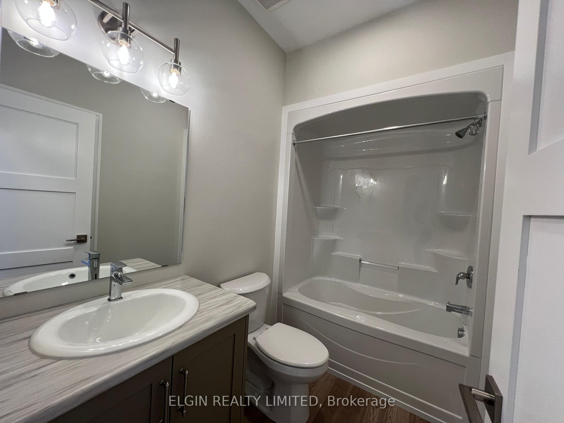 Photo 6 of 1 Columbus Court, Central Elgin, Rural Central Elgin — HOMEH