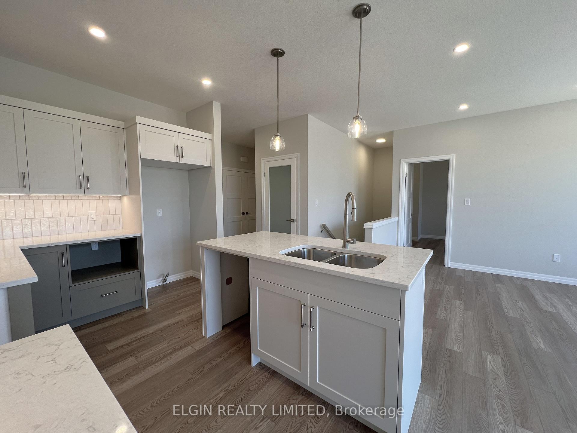 Photo 14 of 1 Columbus Court, Central Elgin, Rural Central Elgin — HOMEH