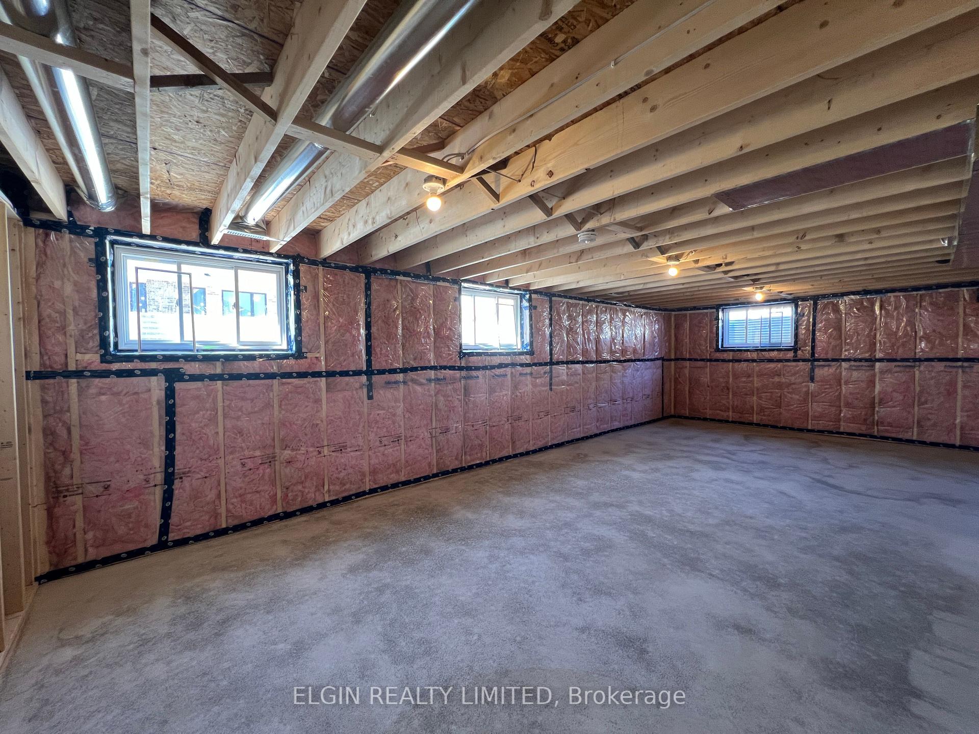 Photo 23 of 1 Columbus Court, Central Elgin, Rural Central Elgin — HOMEH
