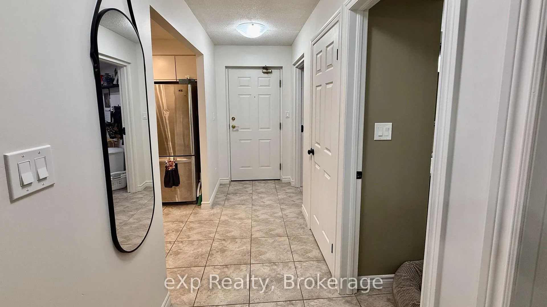 Photo 4 of Unit 105, 536 11th Avenue E, Hanover — HOMEH