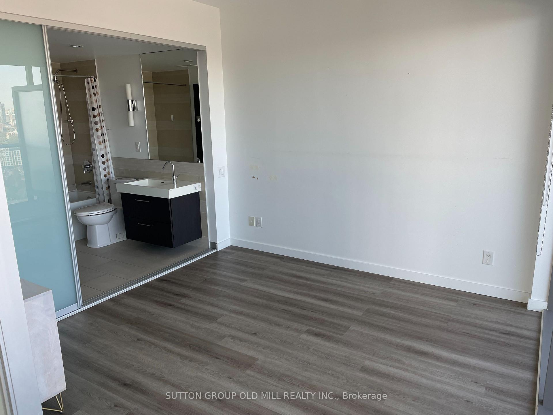 Photo 11 of Unit 3503, 70 Distillery Lane, Toronto, Waterfront Communities — HOMEH
