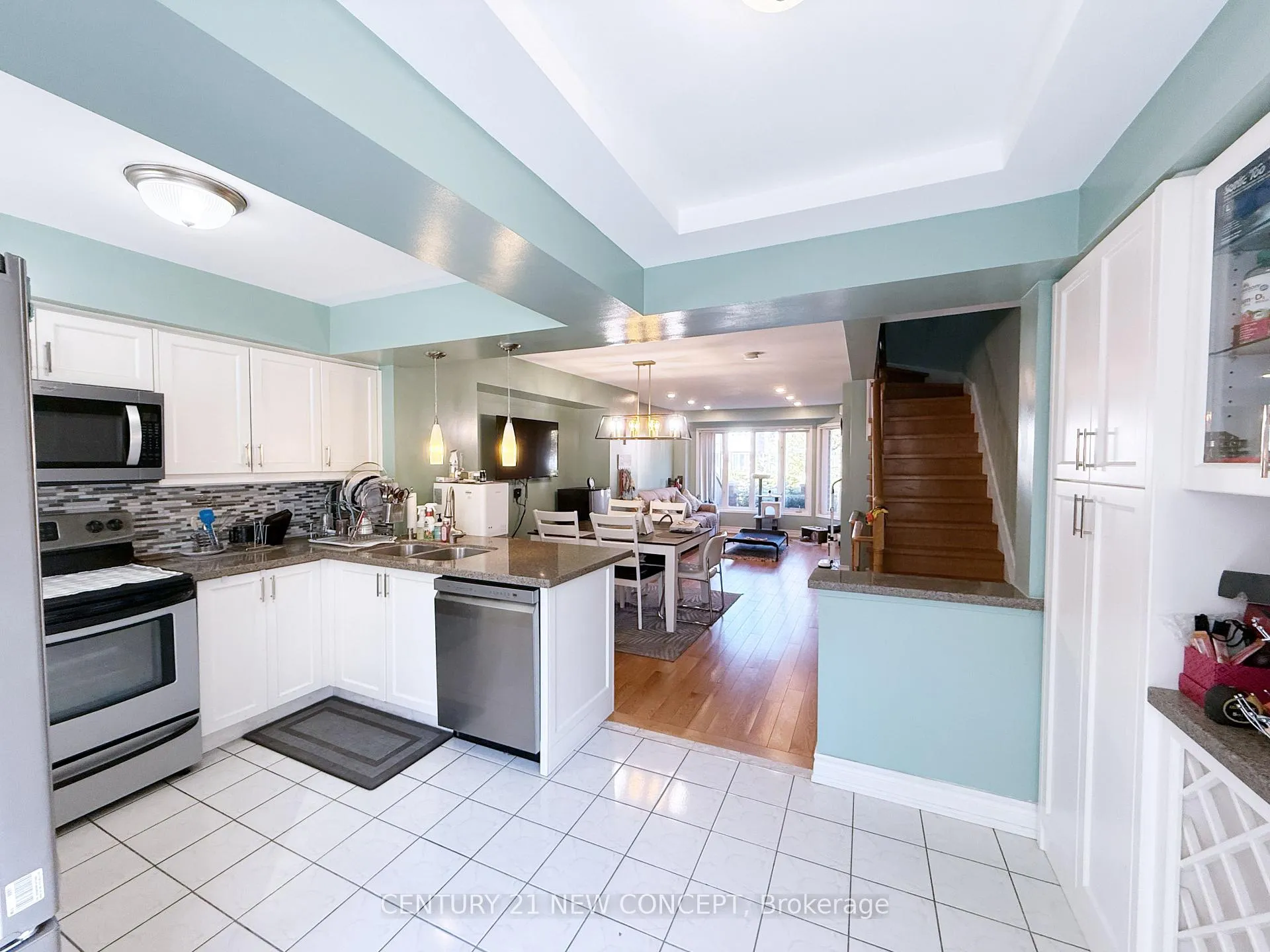 Photo 9 of Unit 107, 18 Clark Avenue W, Vaughan, Crestwood-Springfarm-Yorkhill — HOMEH