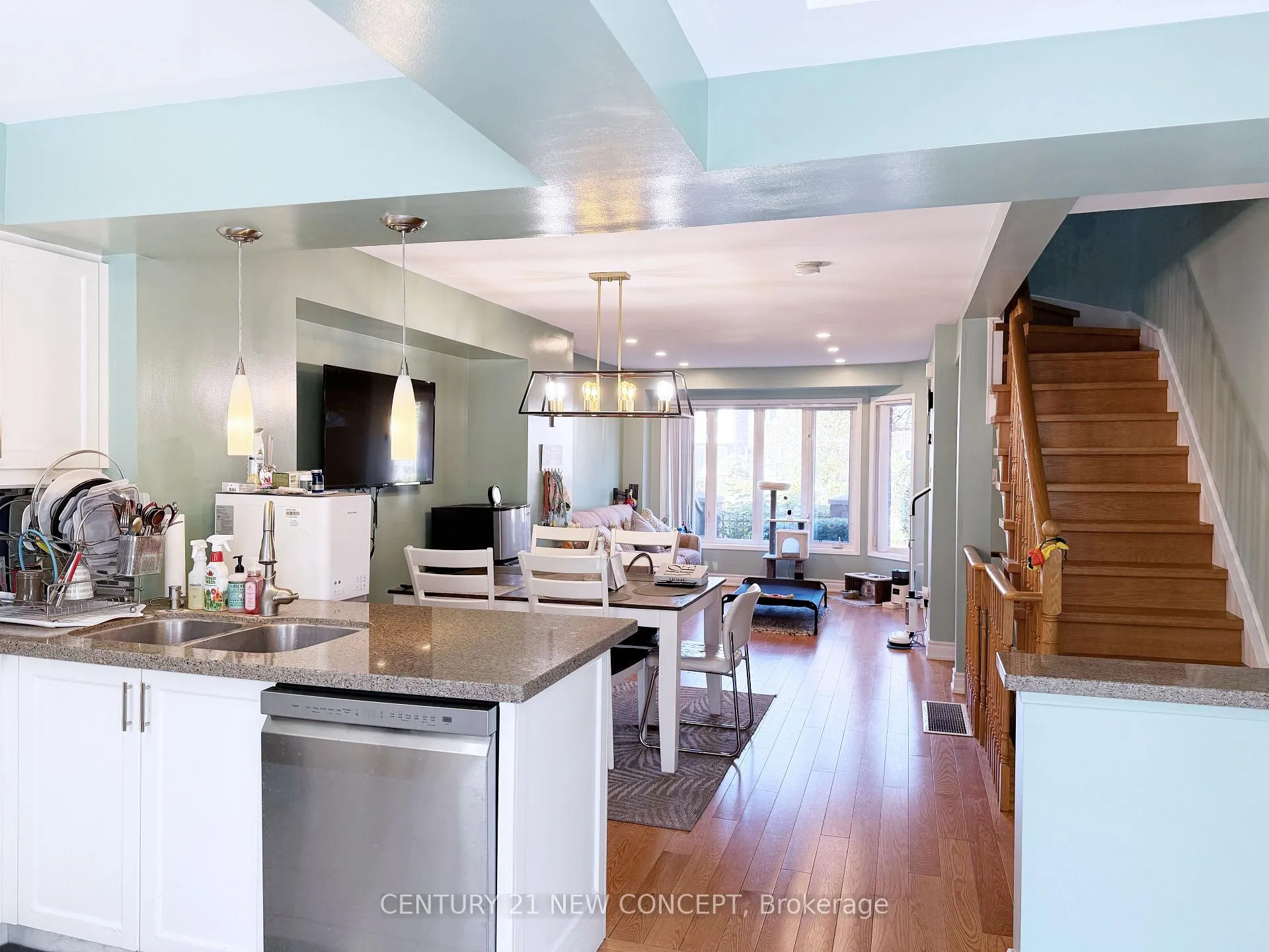 Photo 11 of Unit 107, 18 Clark Avenue W, Vaughan, Crestwood-Springfarm-Yorkhill — HOMEH