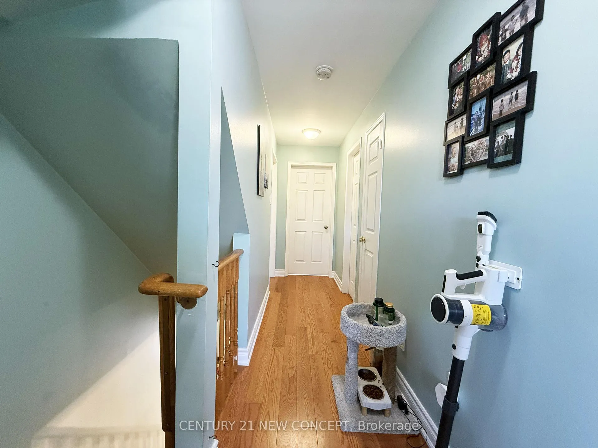 Photo 12 of Unit 107, 18 Clark Avenue W, Vaughan, Crestwood-Springfarm-Yorkhill — HOMEH