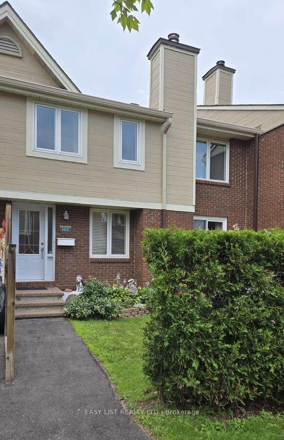 Front of Unit 102, 1785 Cabaret Lane