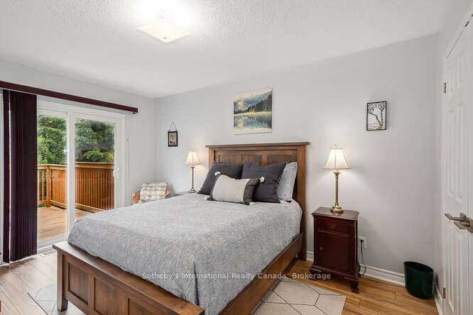 Photo 10 of 29 Courtice Crescent, Collingwood — HOMEH