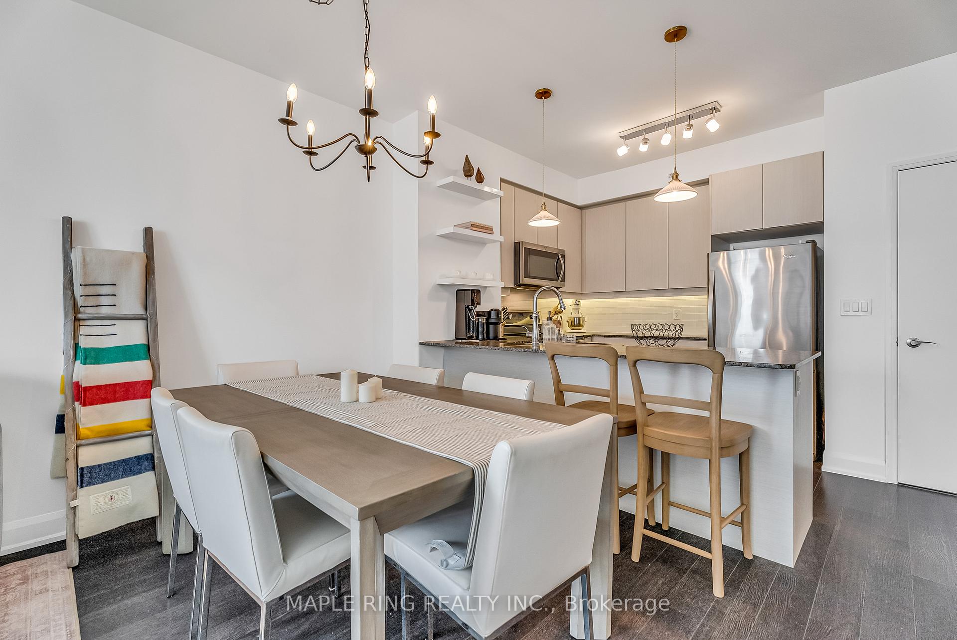 Photo 4 of Unit 1406, 2910 Highway 7, Vaughan, Concord — HOMEH