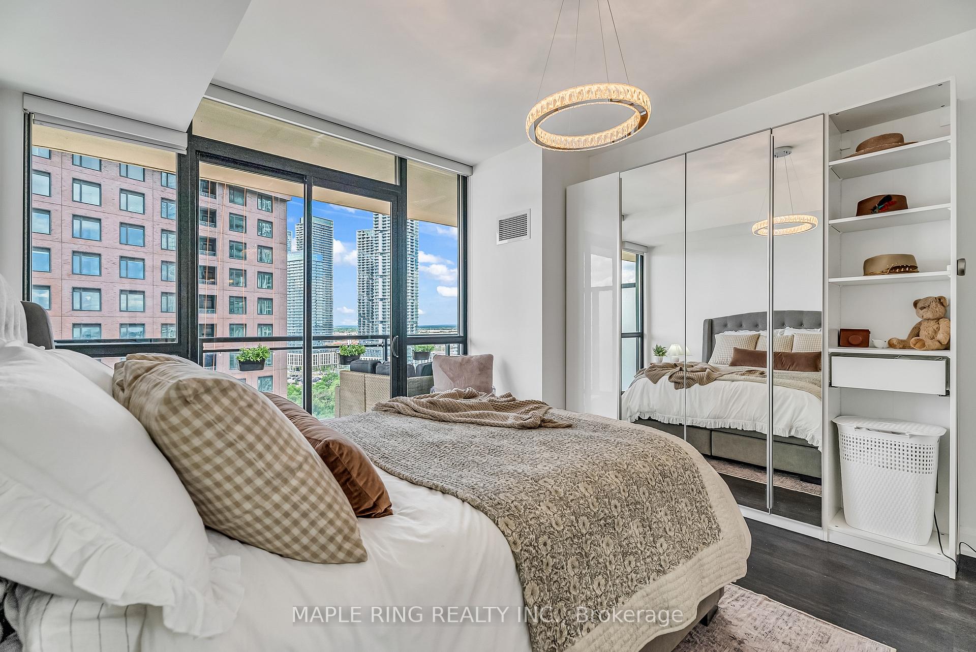 Photo 6 of Unit 1406, 2910 Highway 7, Vaughan, Concord — HOMEH