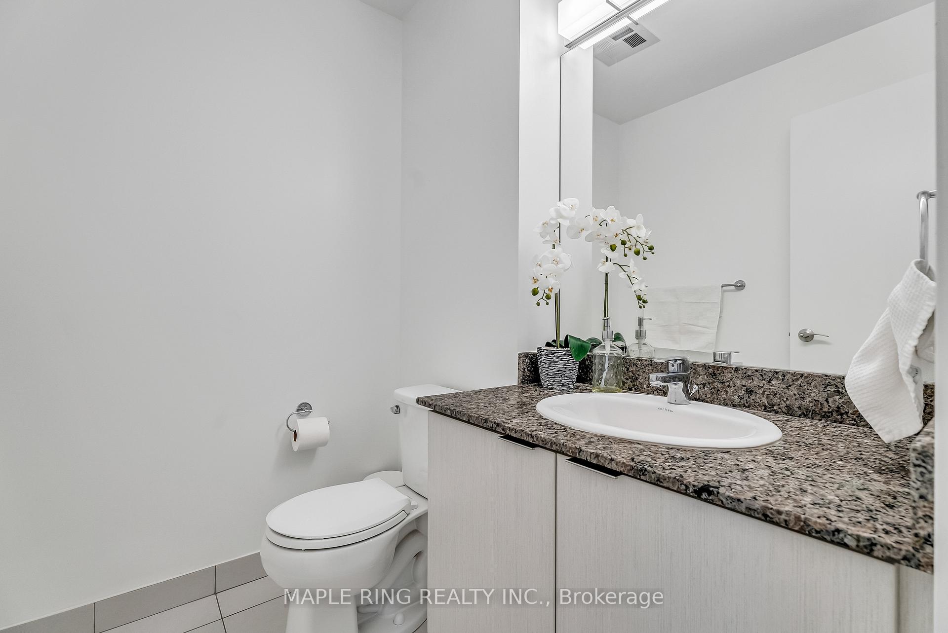 Photo 9 of Unit 1406, 2910 Highway 7, Vaughan, Concord — HOMEH