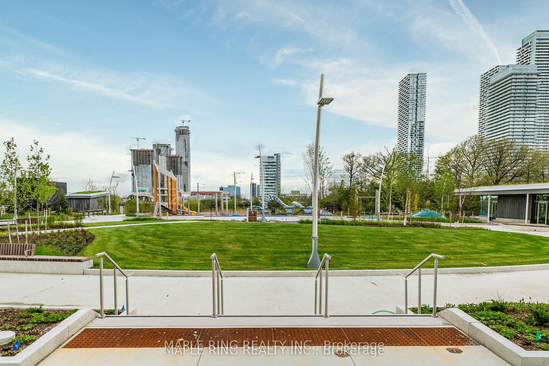 Photo 11 of Unit 1406, 2910 Highway 7, Vaughan, Concord — HOMEH