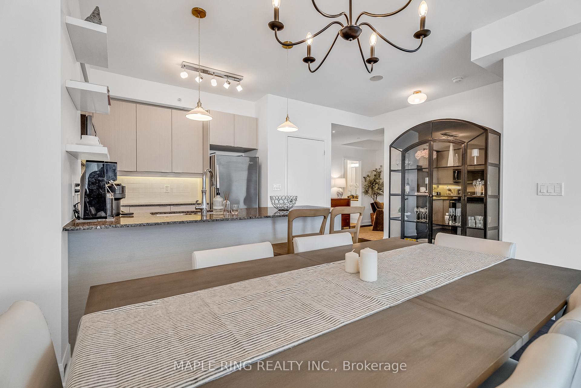 Photo 14 of Unit 1406, 2910 Highway 7, Vaughan, Concord — HOMEH