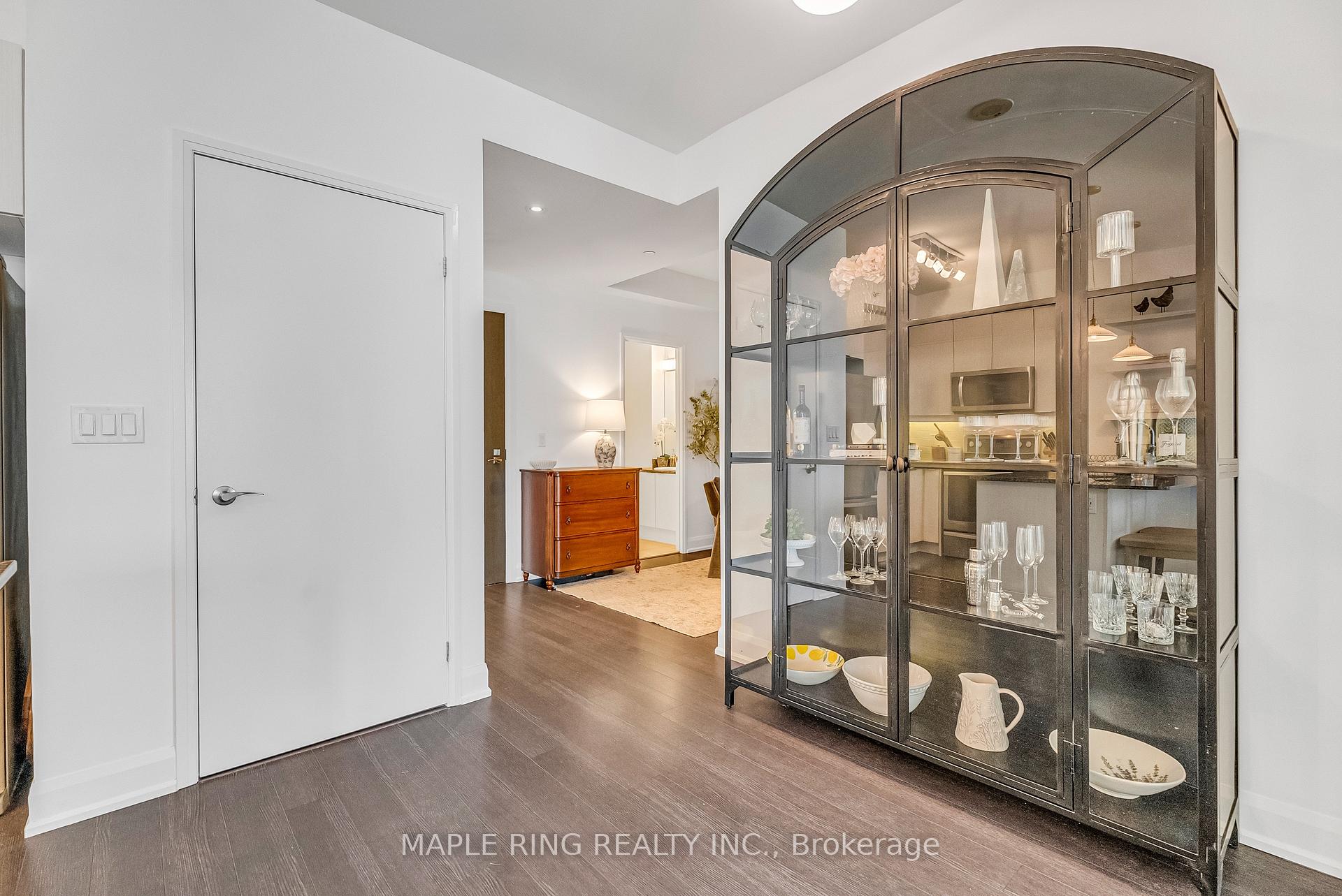 Photo 16 of Unit 1406, 2910 Highway 7, Vaughan, Concord — HOMEH