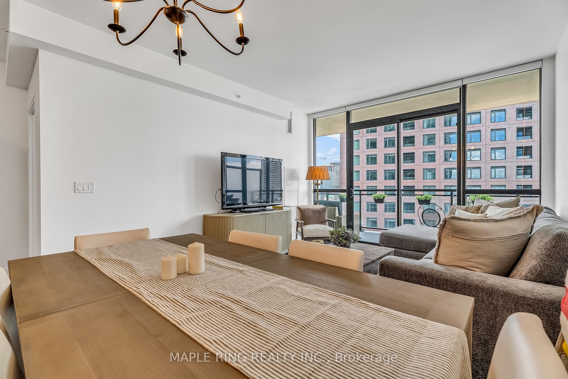 Photo 24 of Unit 1406, 2910 Highway 7, Vaughan, Concord — HOMEH