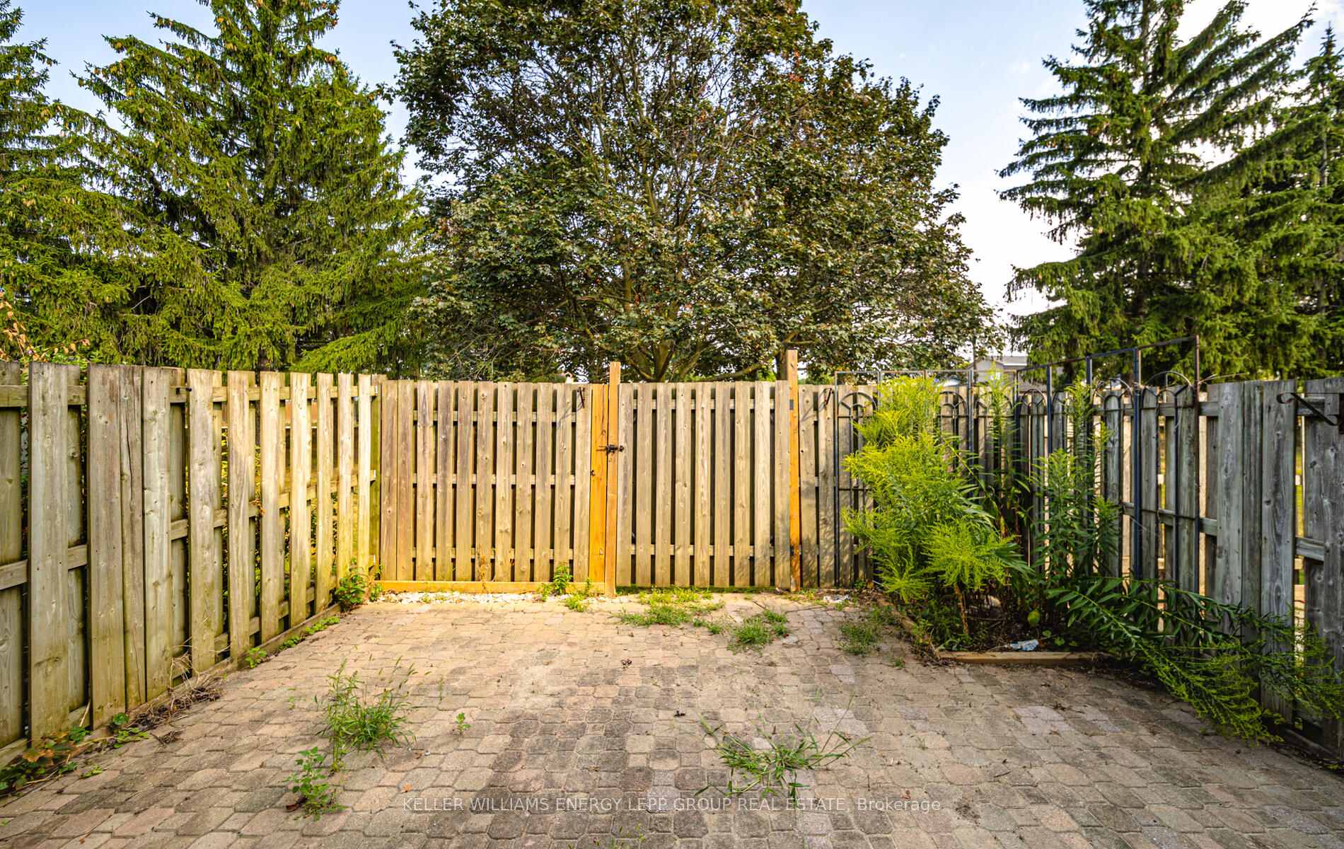 Photo 29 of Unit 9, 945 Burns Street W, Whitby, Lynde Creek — HOMEH