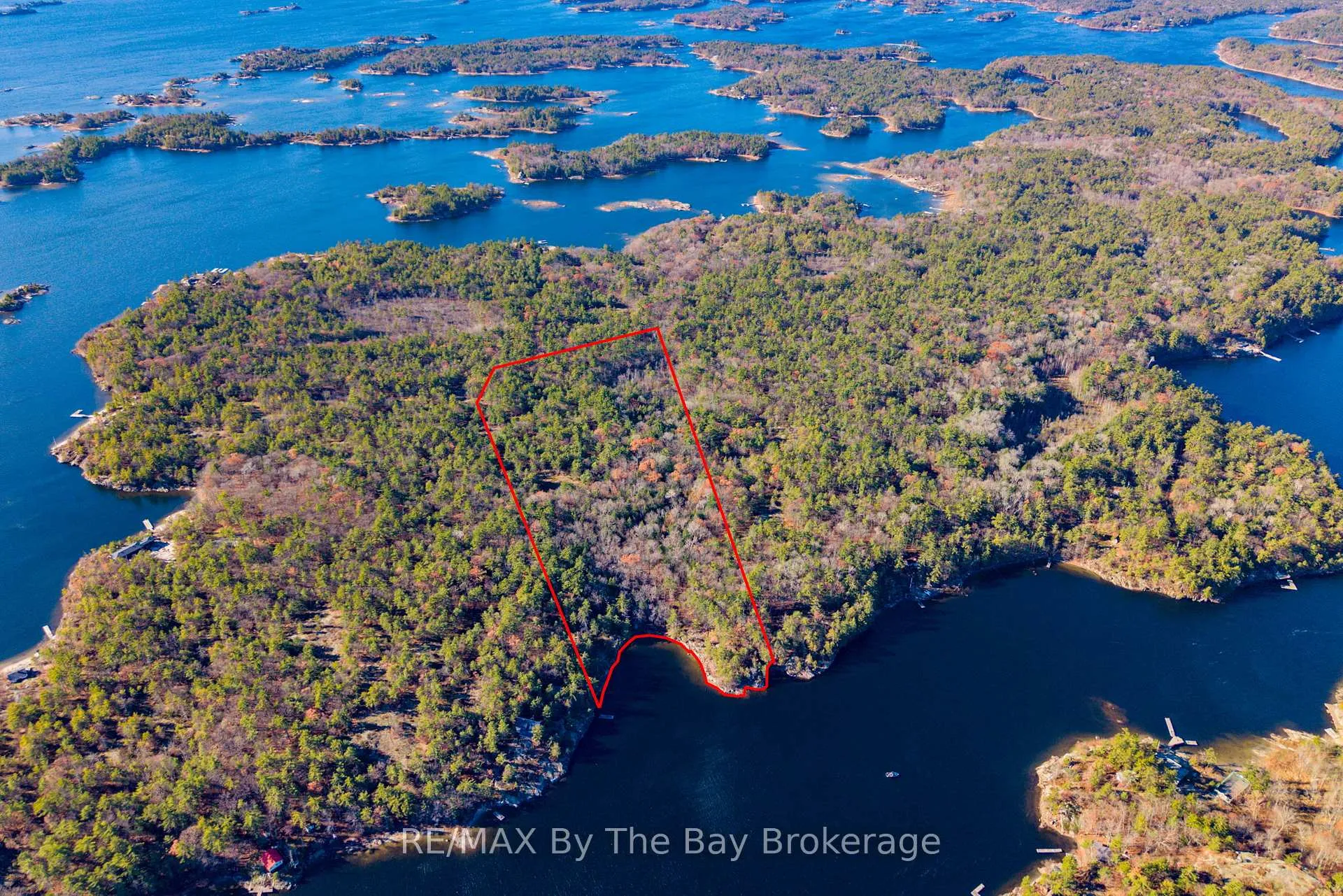 Photo of Lot 1 Island 1810/Bone