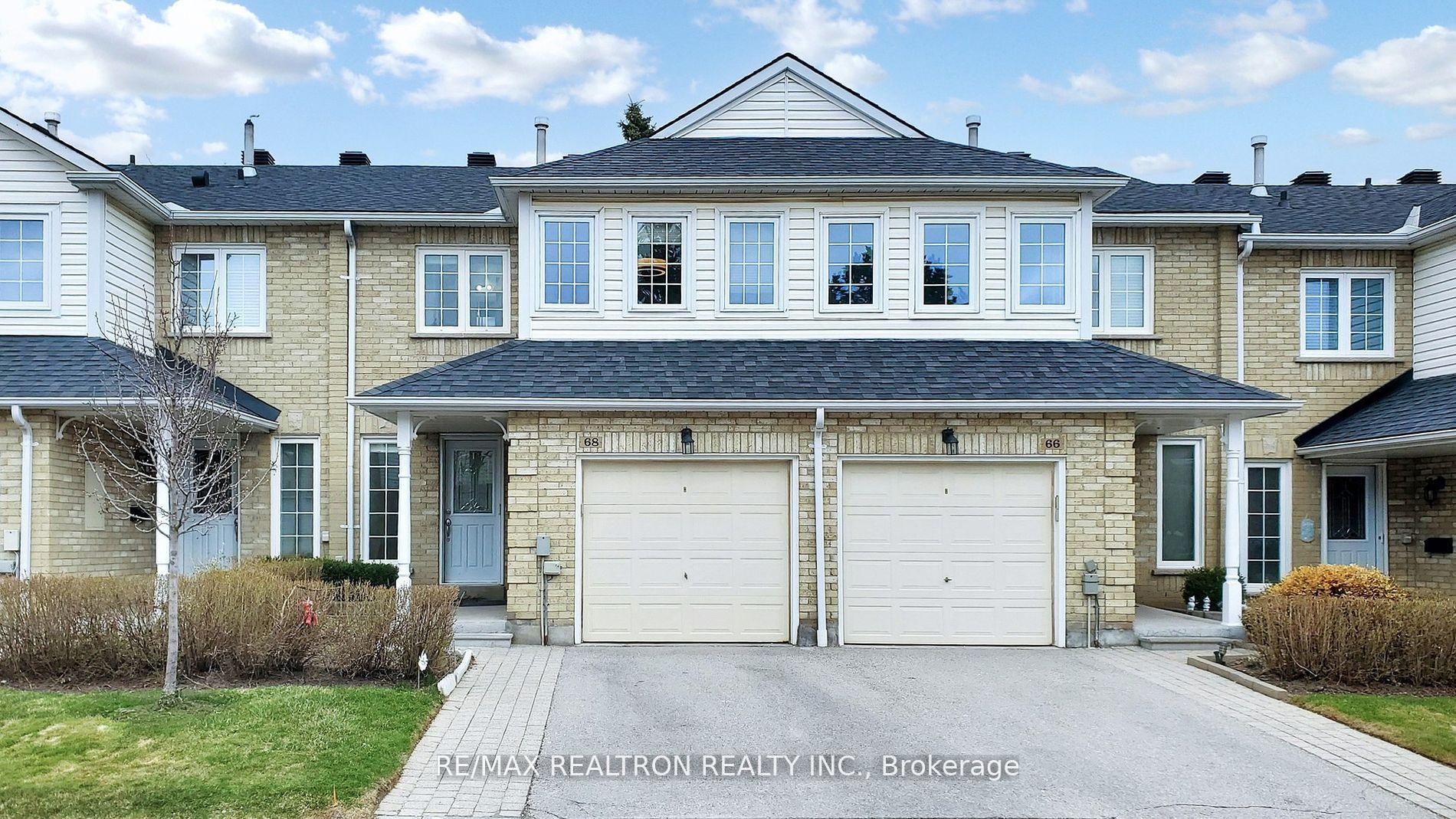 Photo 5 of 68 Heathcliffe Square, Brampton, Central Park — HOMEH