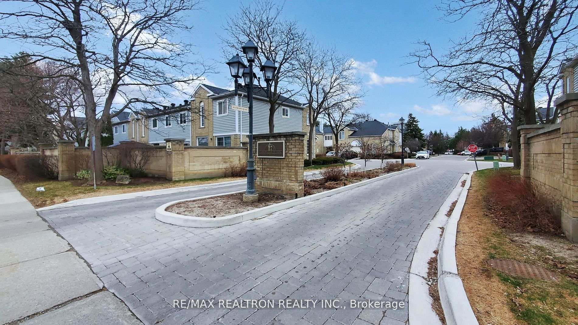 Photo 20 of 68 Heathcliffe Square, Brampton, Central Park — HOMEH
