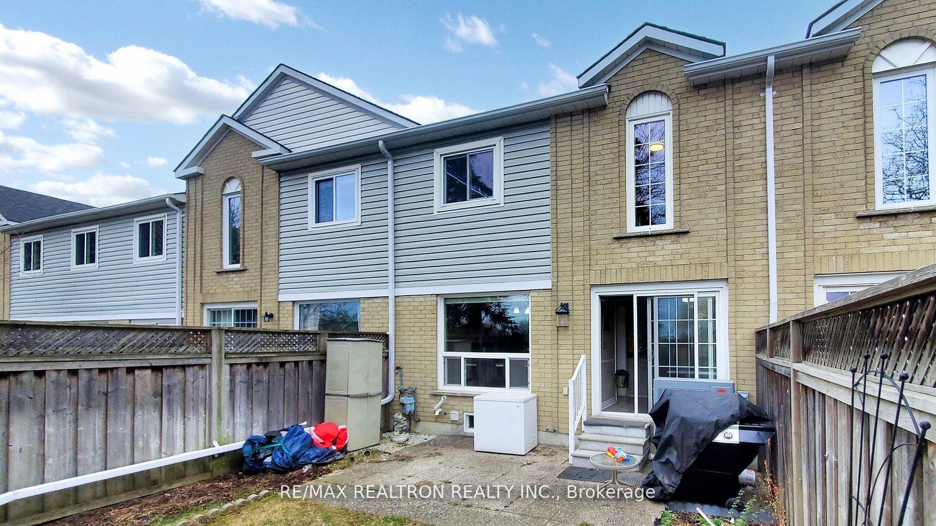 Photo 27 of 68 Heathcliffe Square, Brampton, Central Park — HOMEH